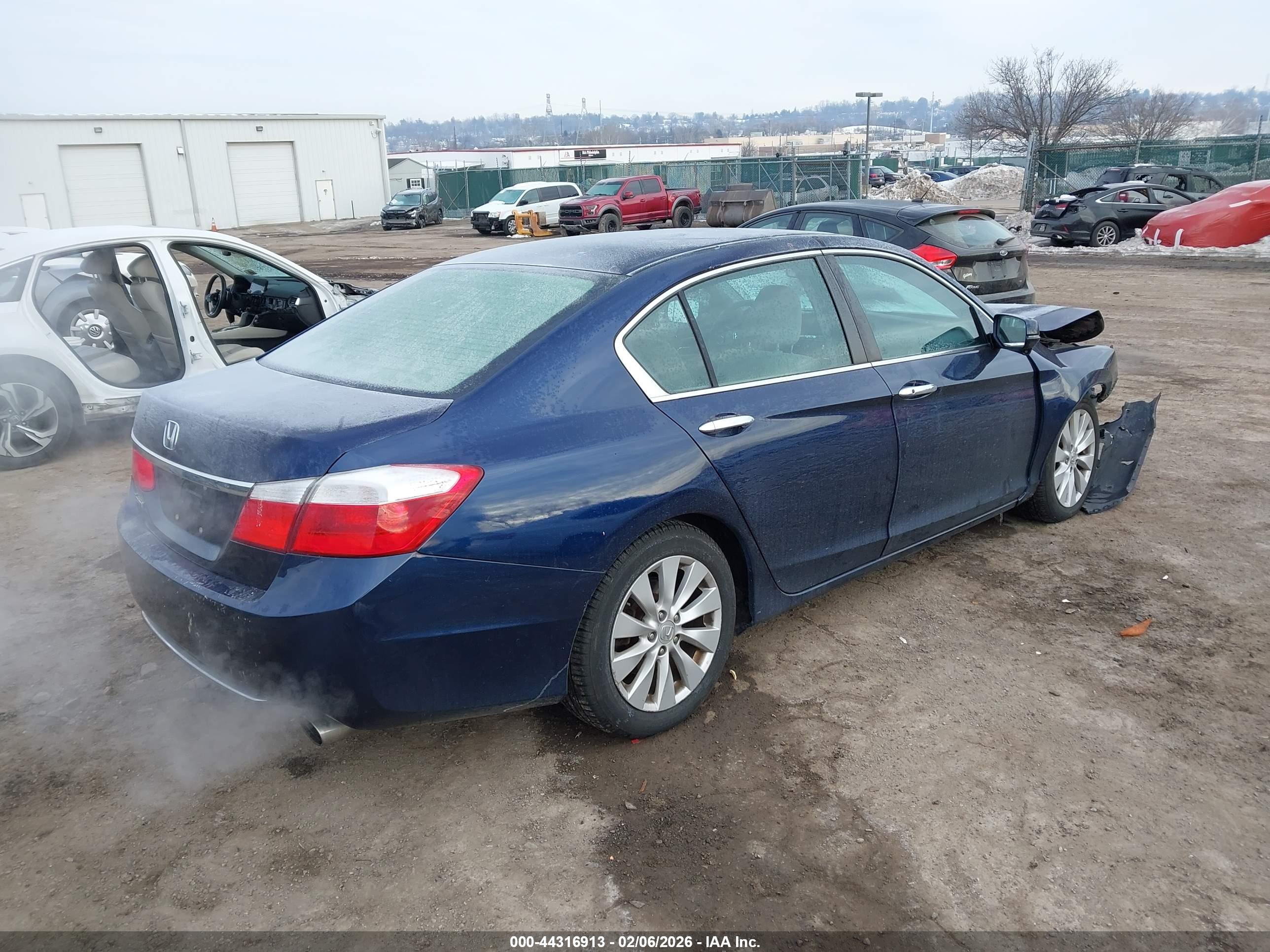 HONDA ACCORD image 4