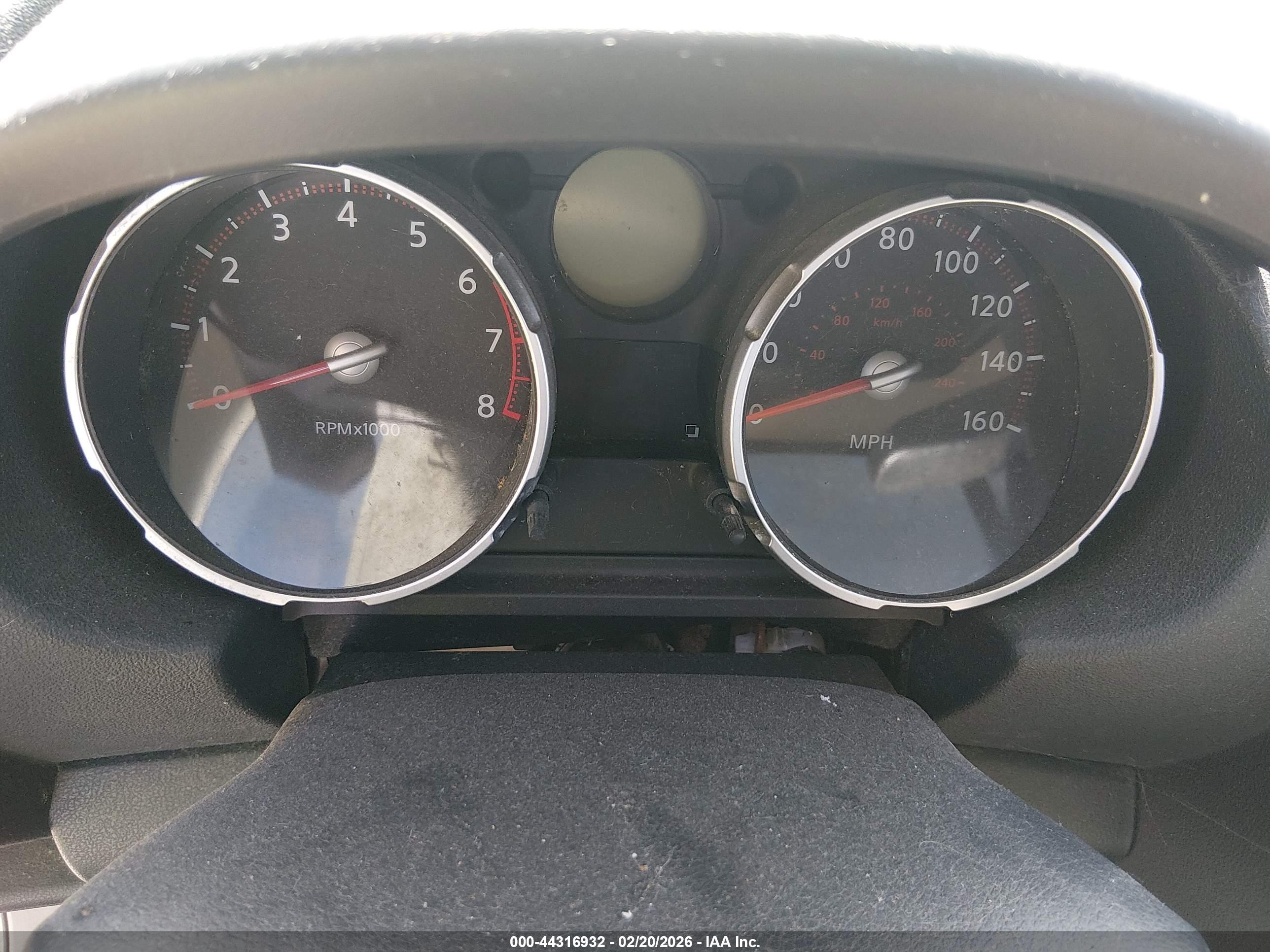 NISSAN ROGUE image 7