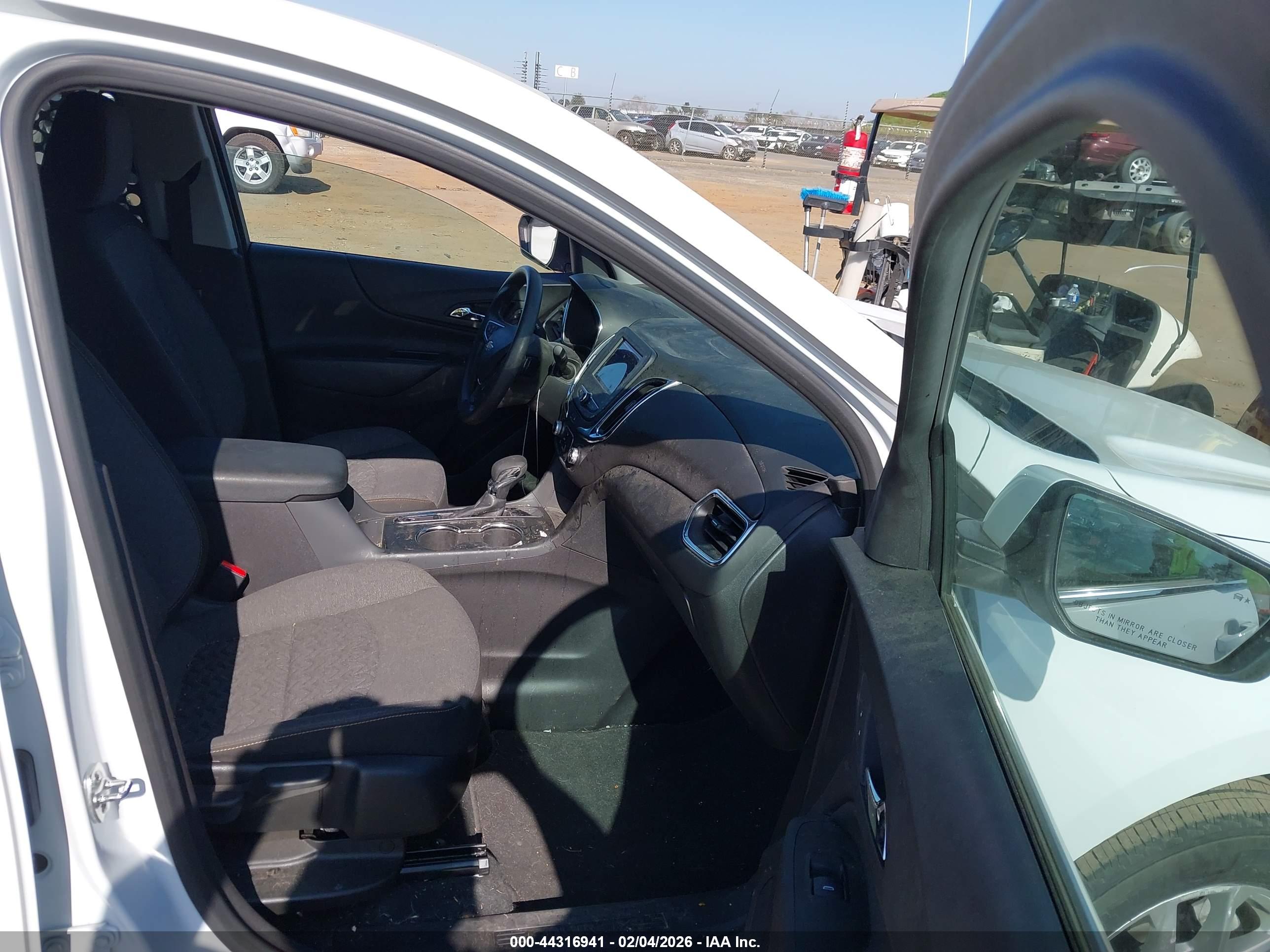 CHEVROLET EQUINOX image 5