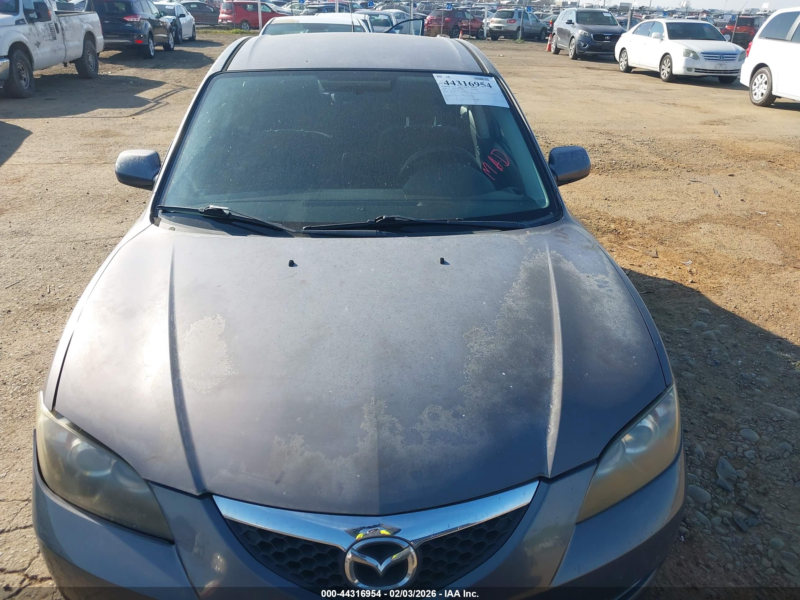 MAZDA MAZDA3 image 6