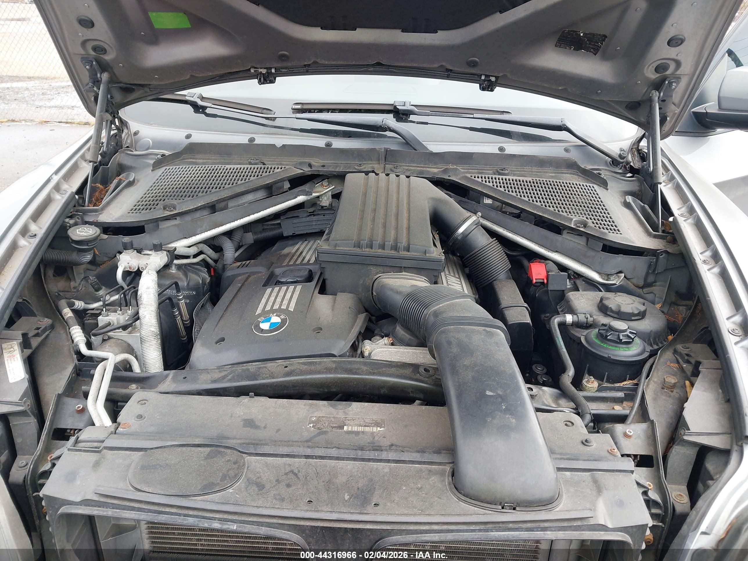 BMW X5 image 10