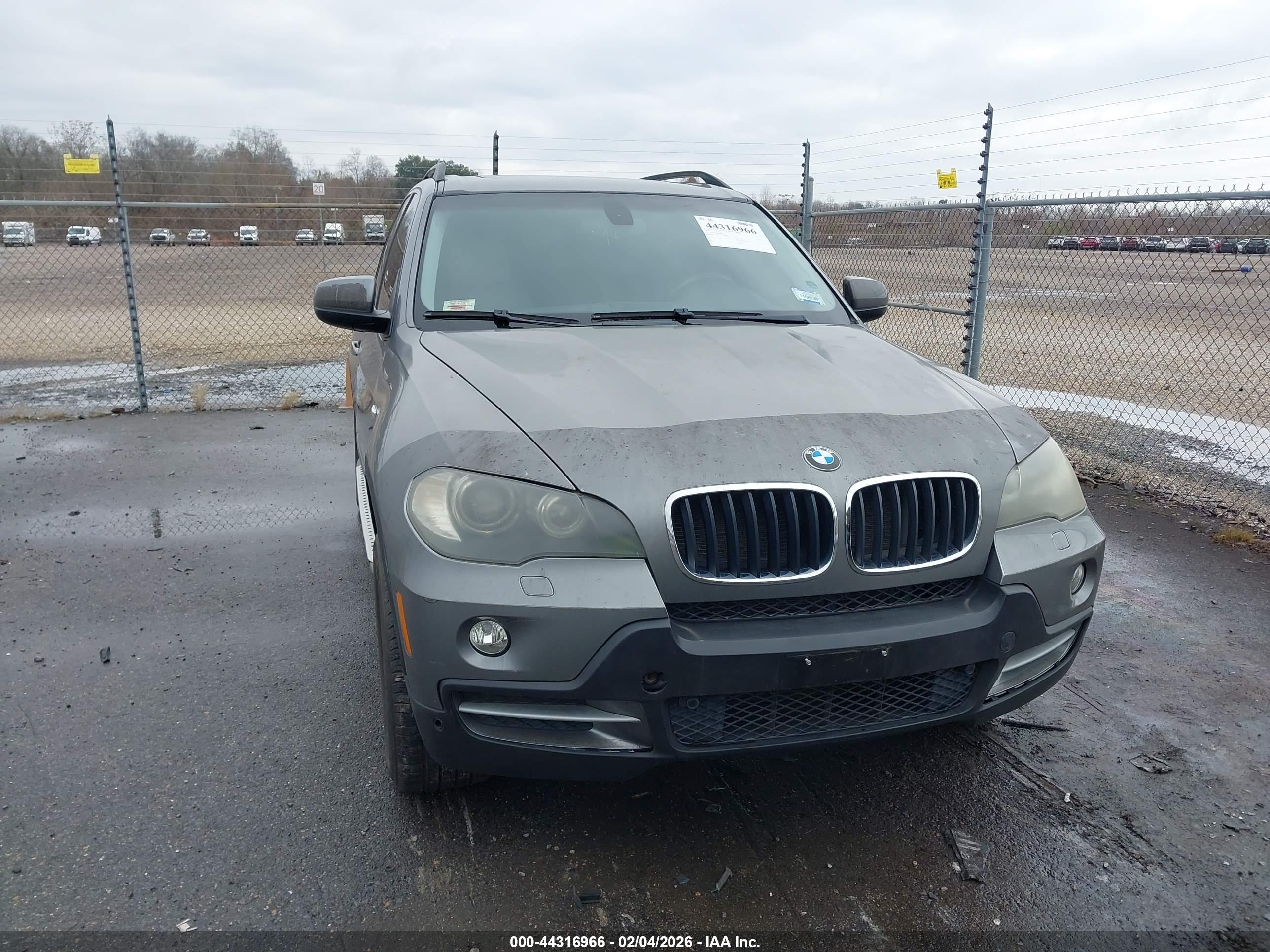 BMW X5 image 6