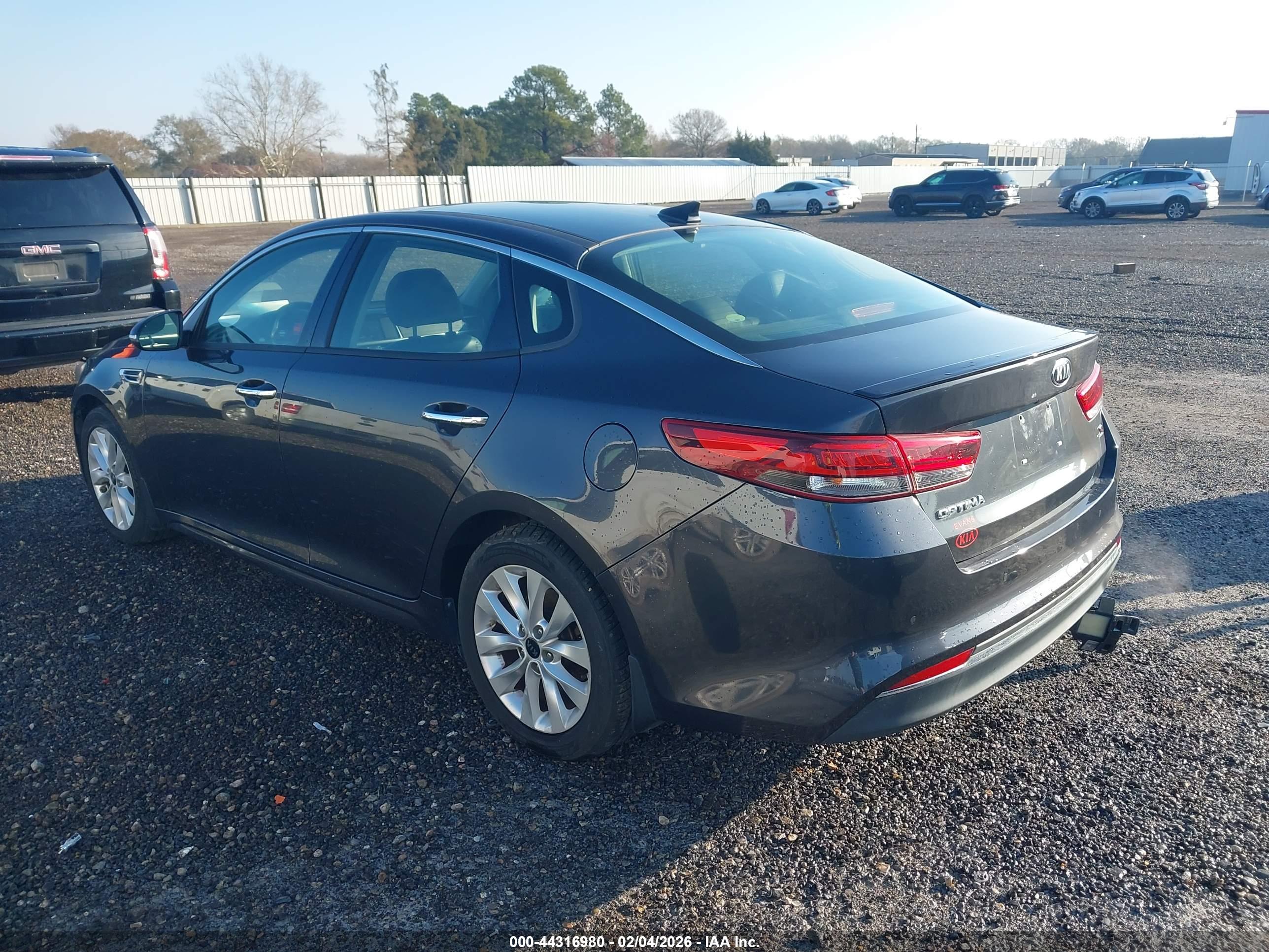 KIA OPTIMA image 3