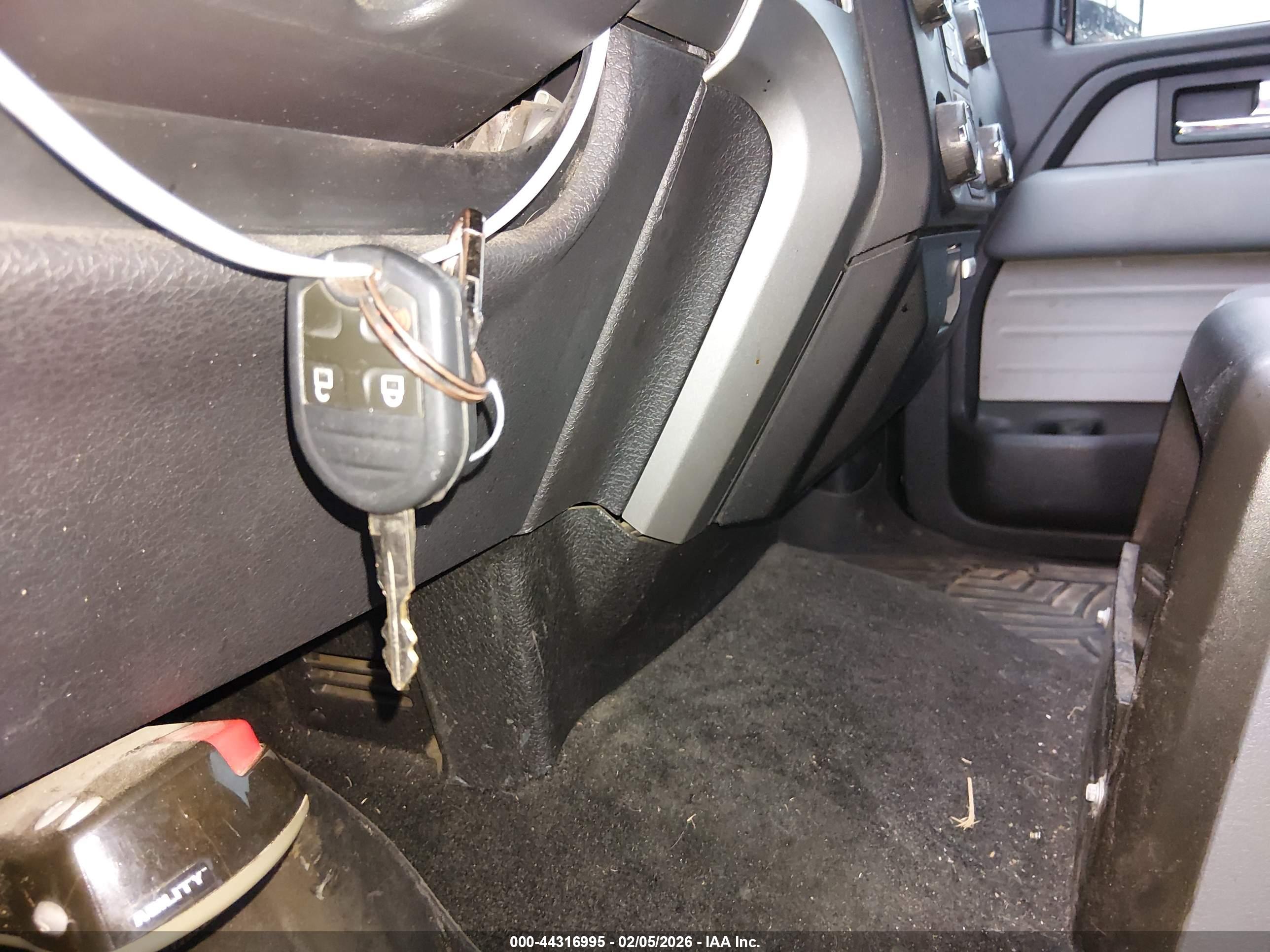 FORD F-150 image 11