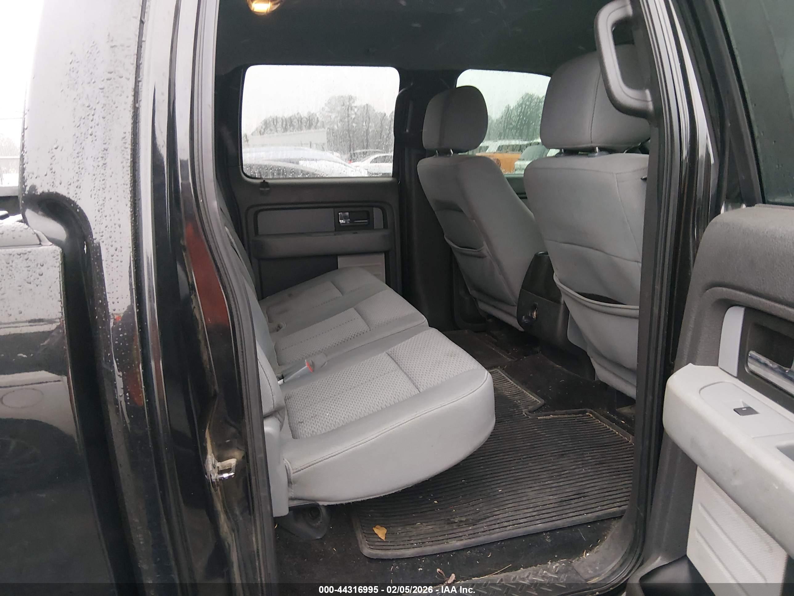 FORD F-150 image 8