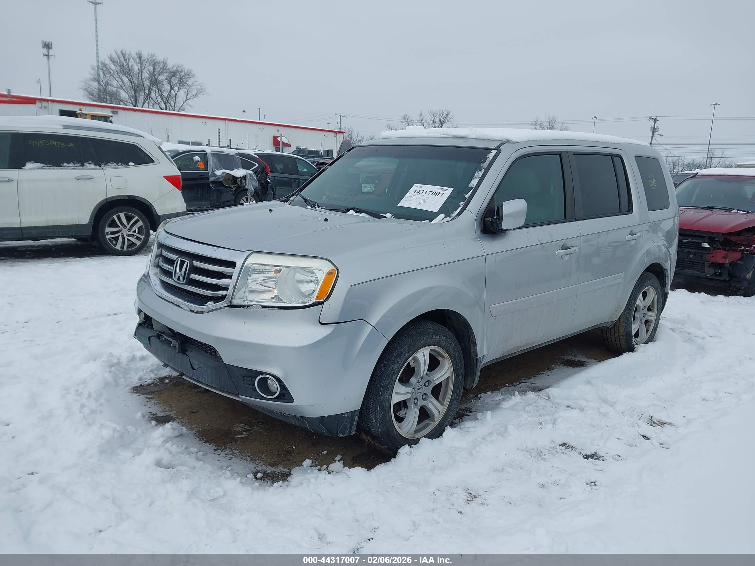 HONDA PILOT image 2