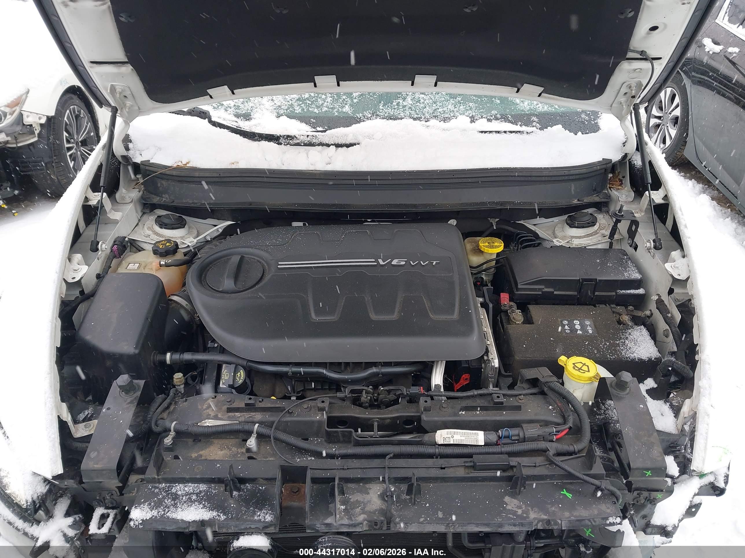 JEEP CHEROKEE image 10
