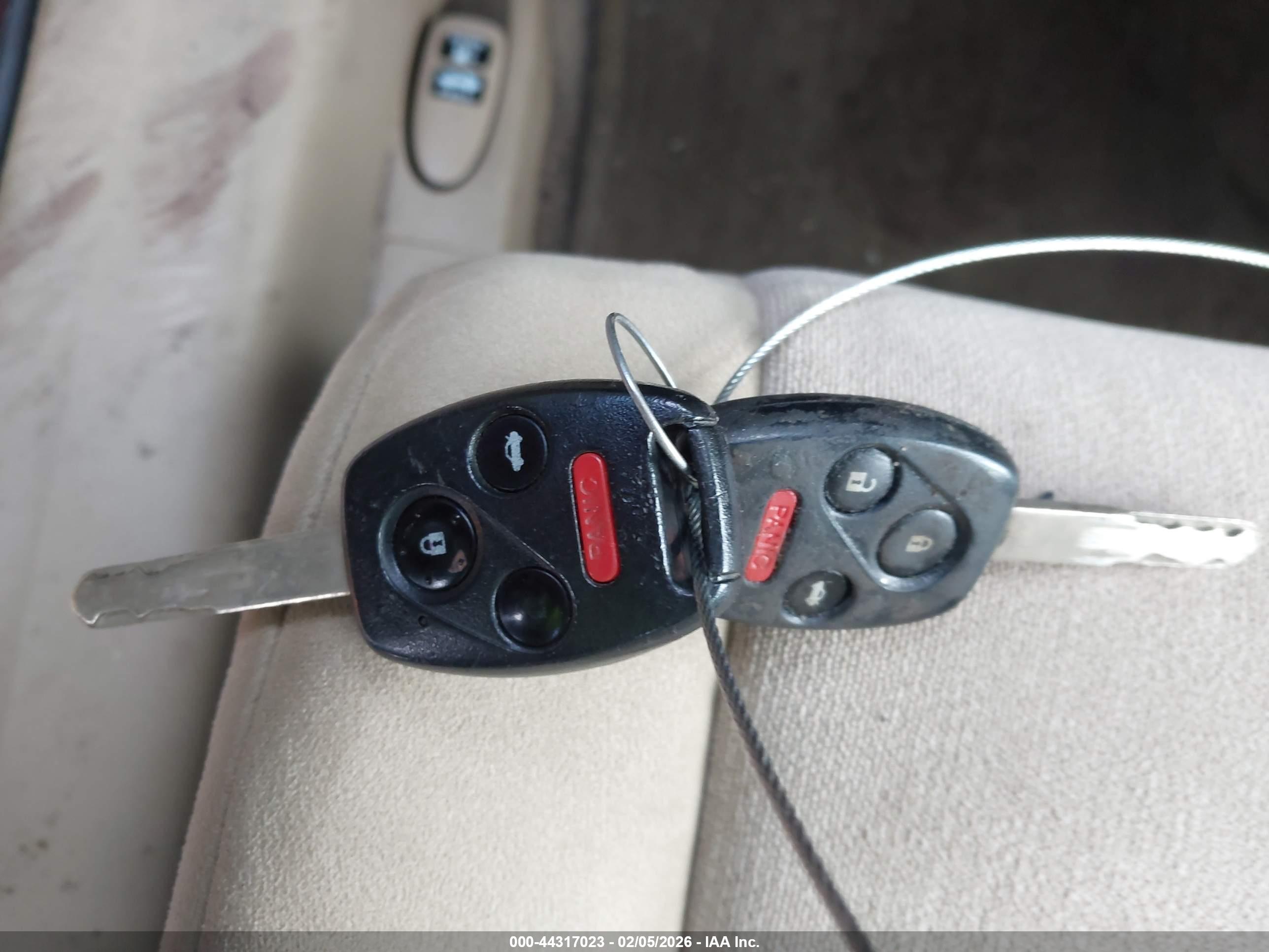 HONDA ACCORD image 11