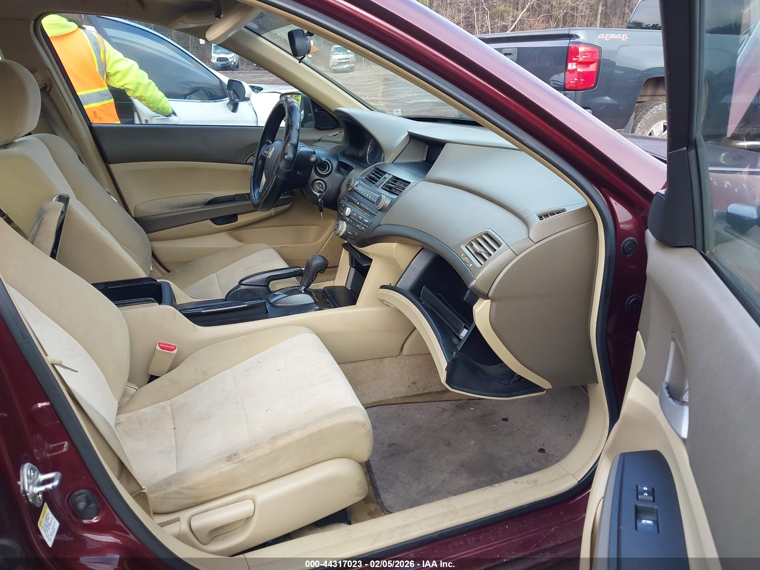 HONDA ACCORD image 5
