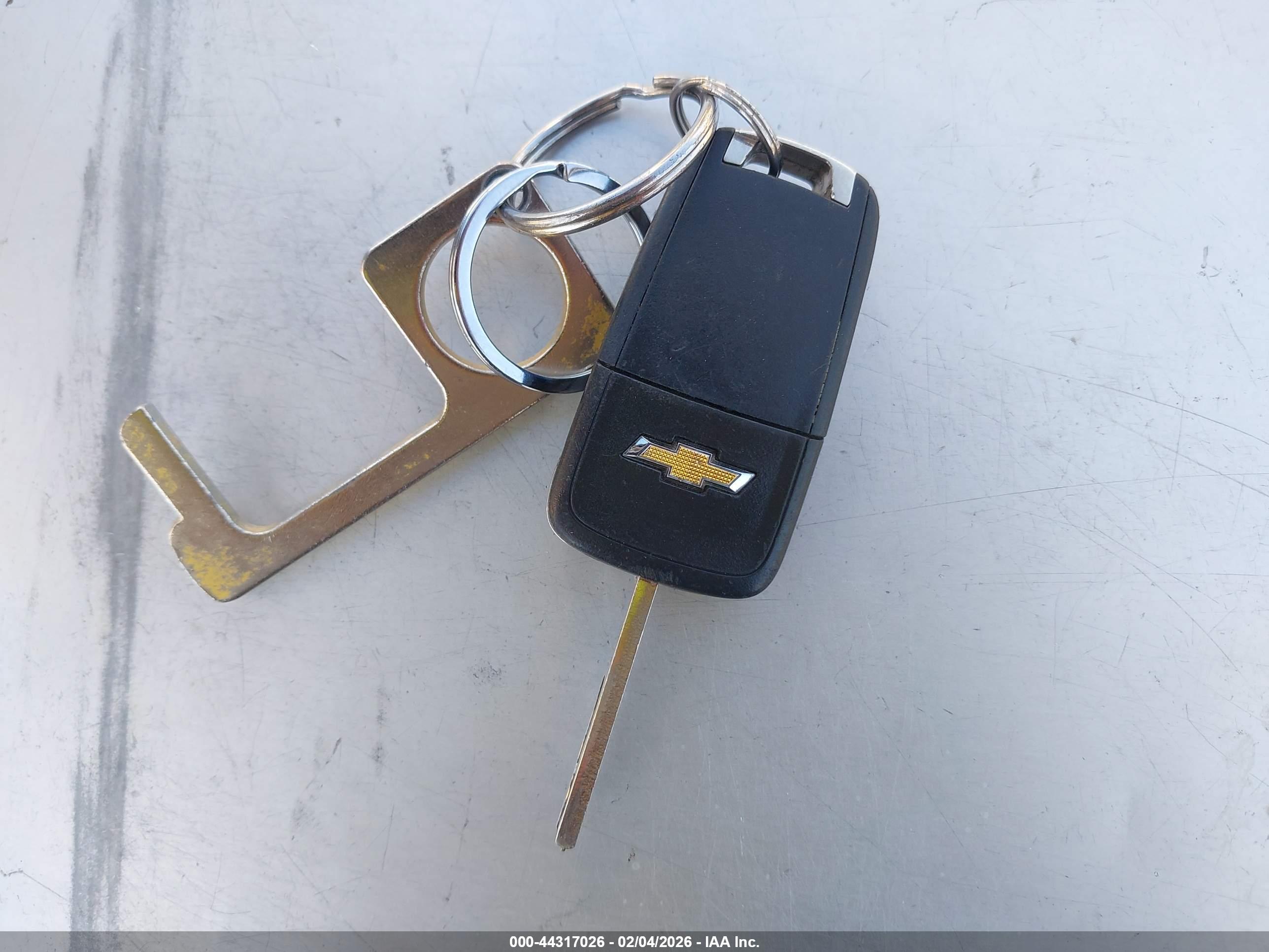 CHEVROLET EQUINOX image 11