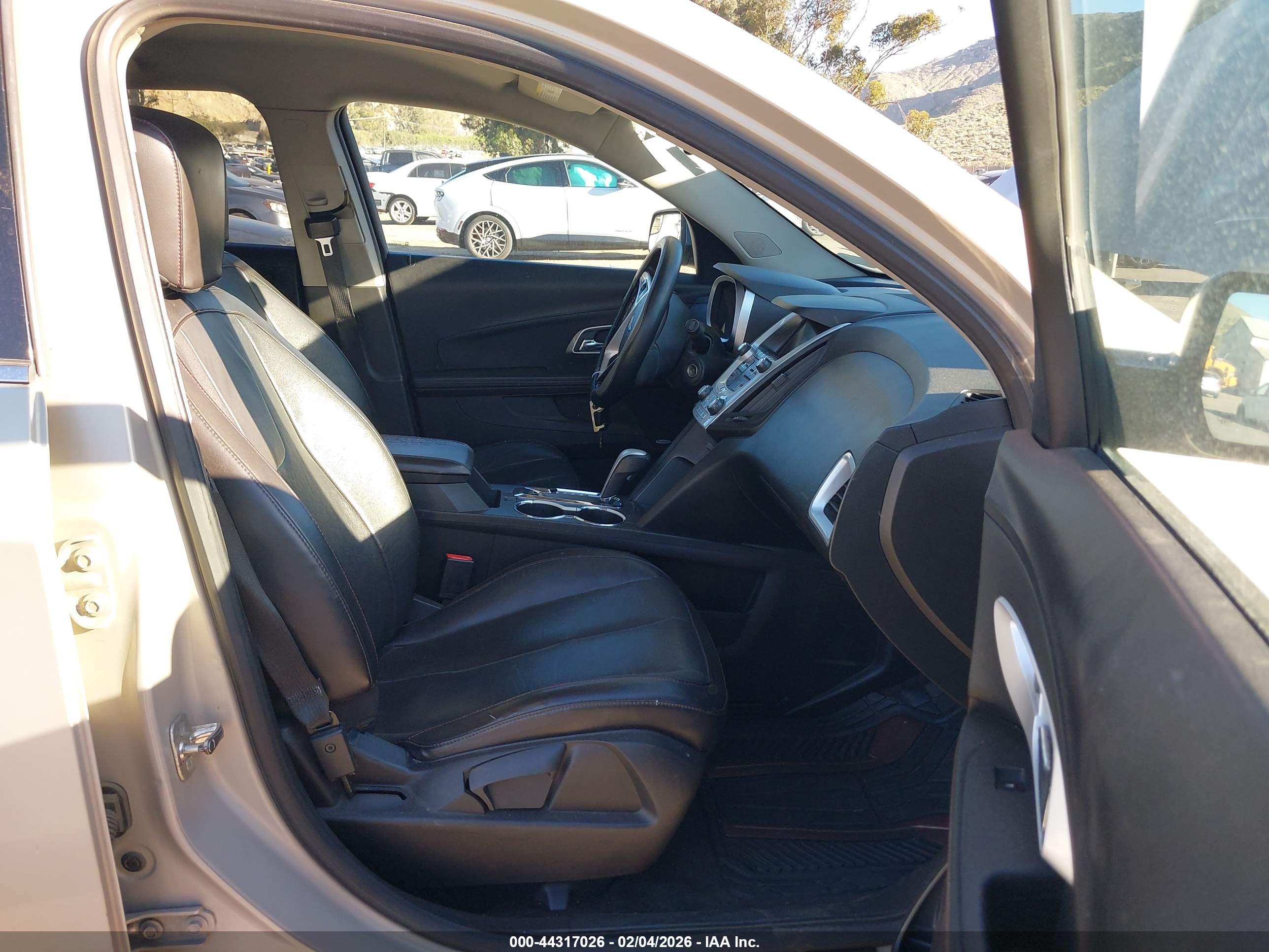 CHEVROLET EQUINOX image 5