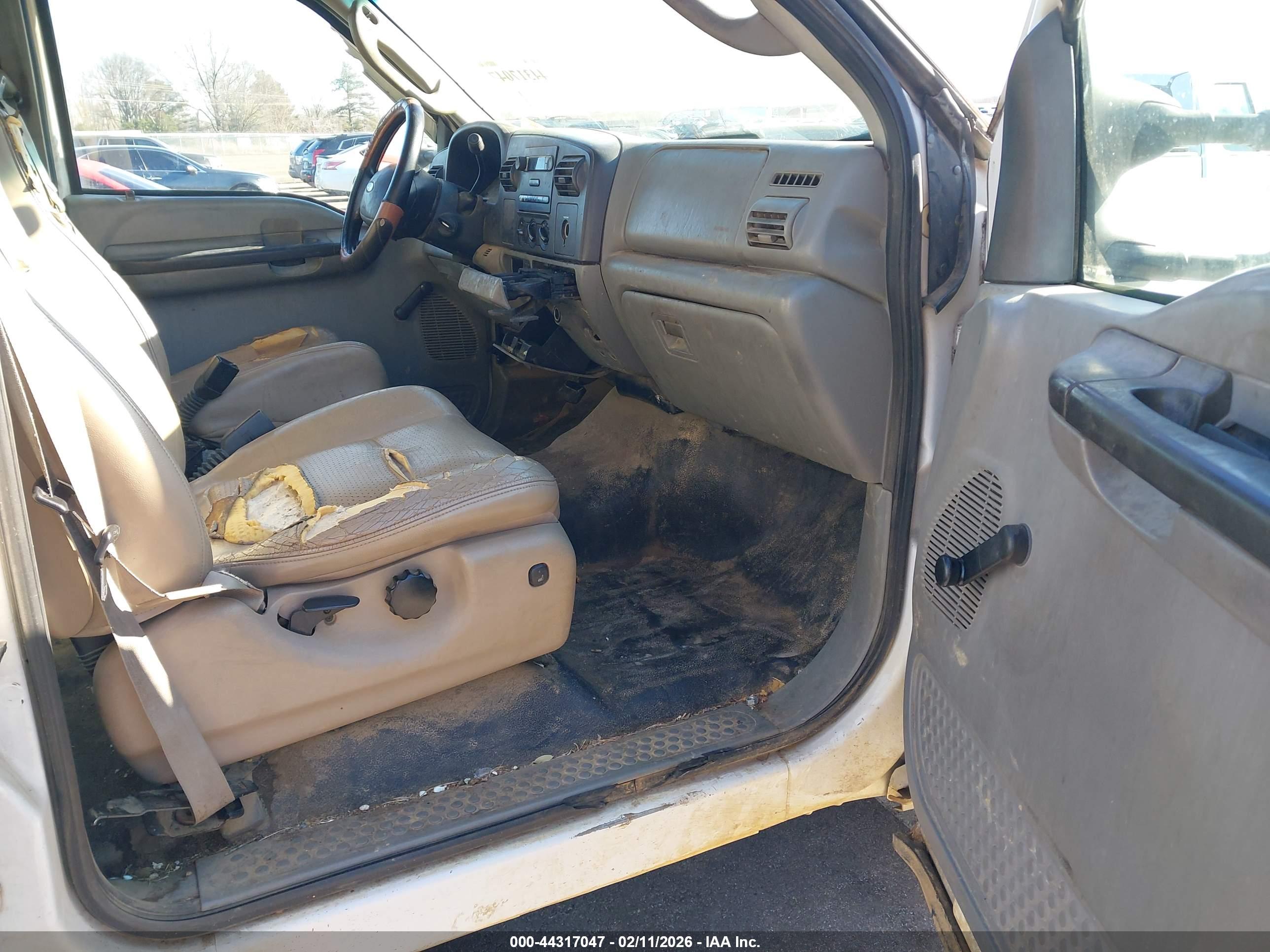 FORD F-250 image 5