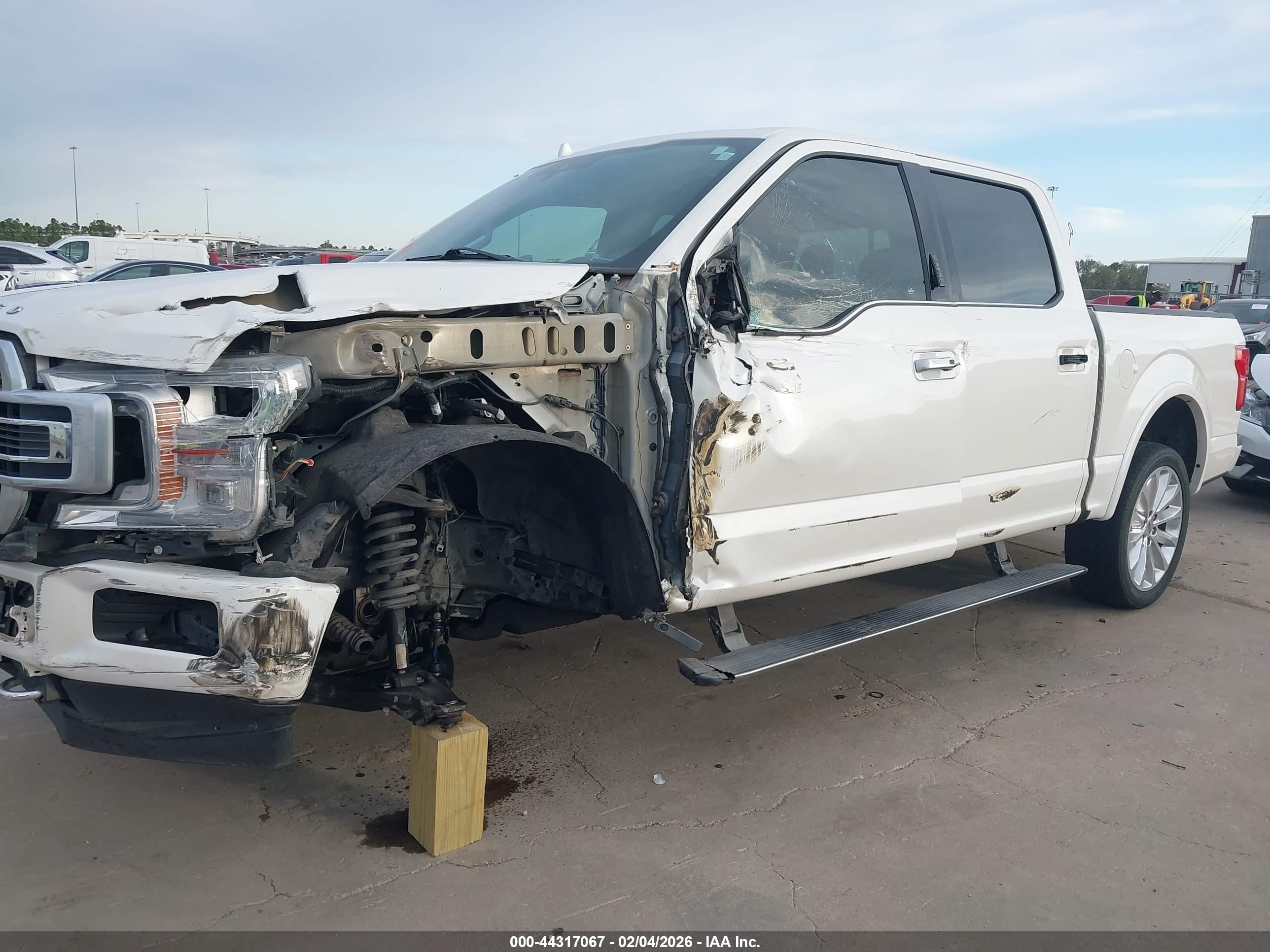 FORD F-150 image 6