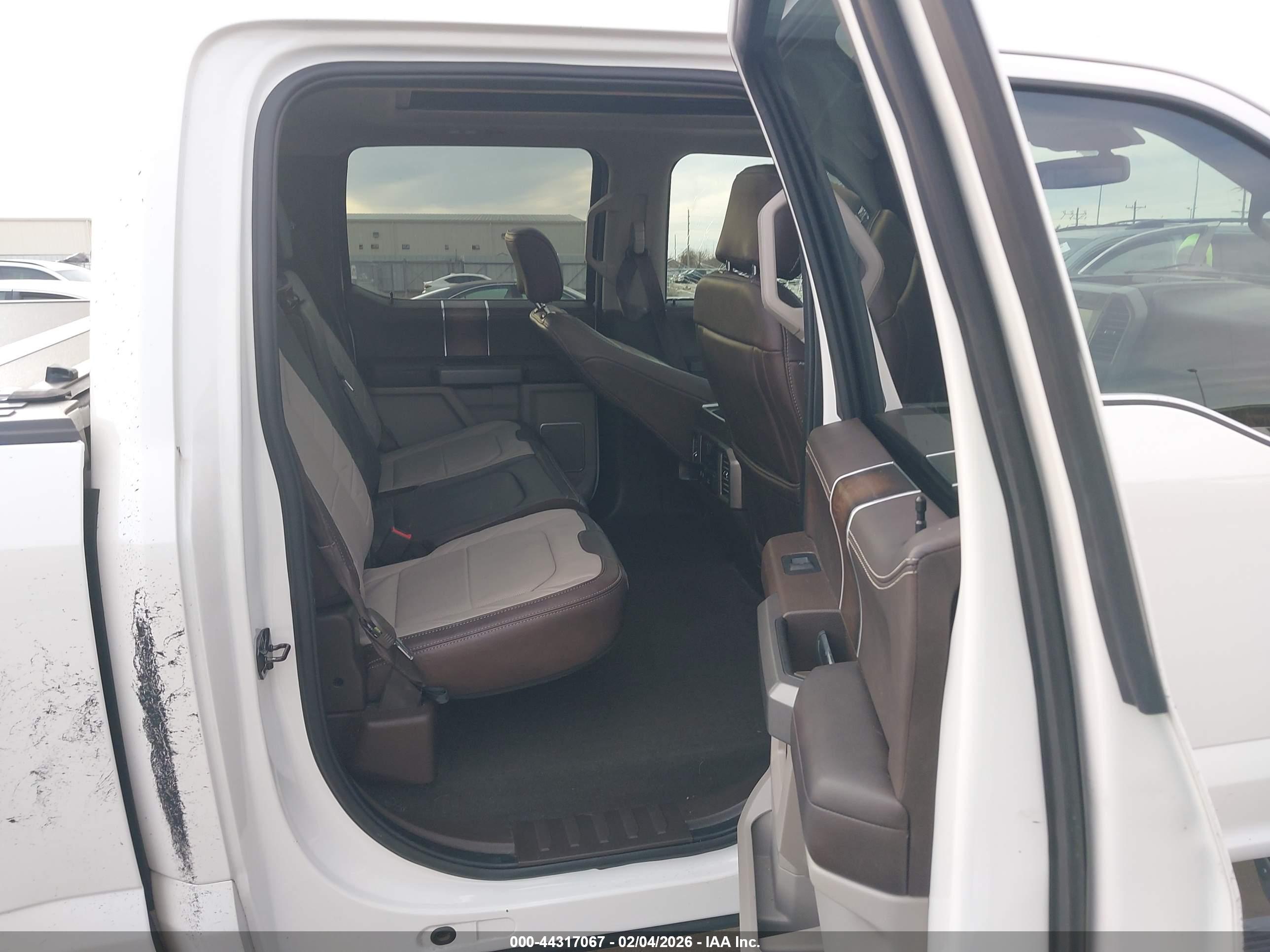 FORD F-150 image 8