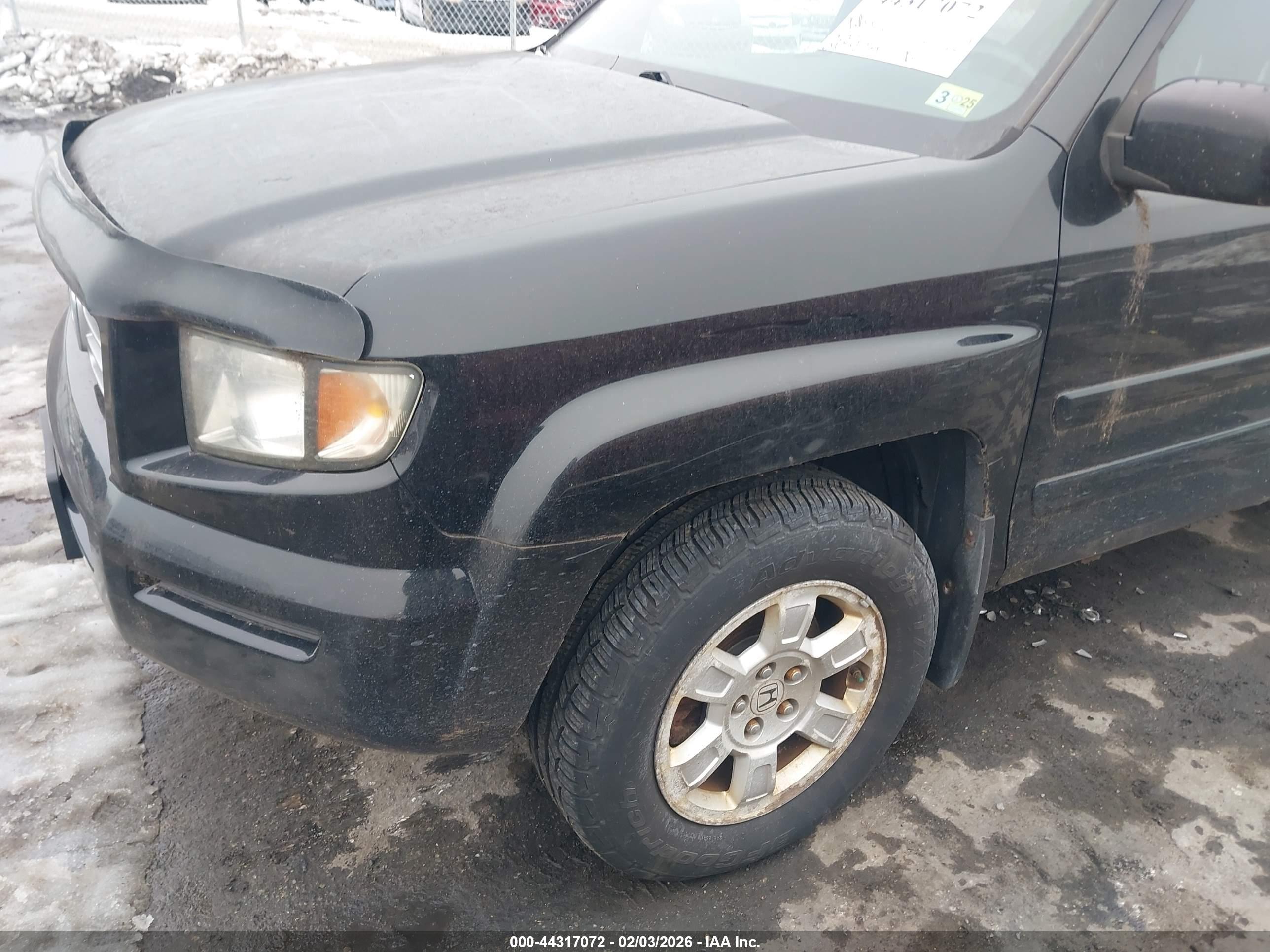 HONDA RIDGELINE image 6