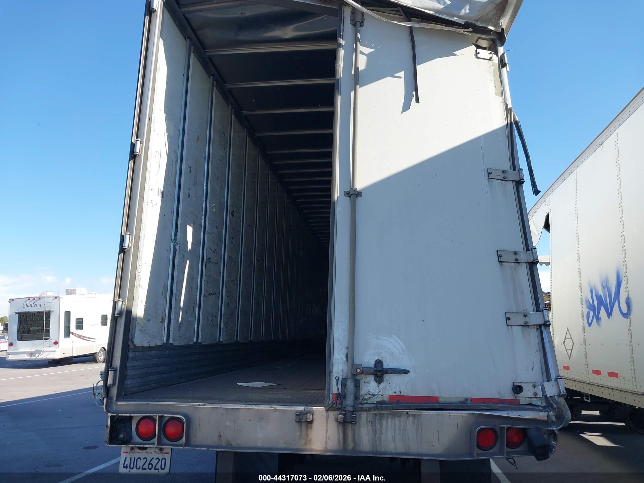 UTILITY TRAILER image 6