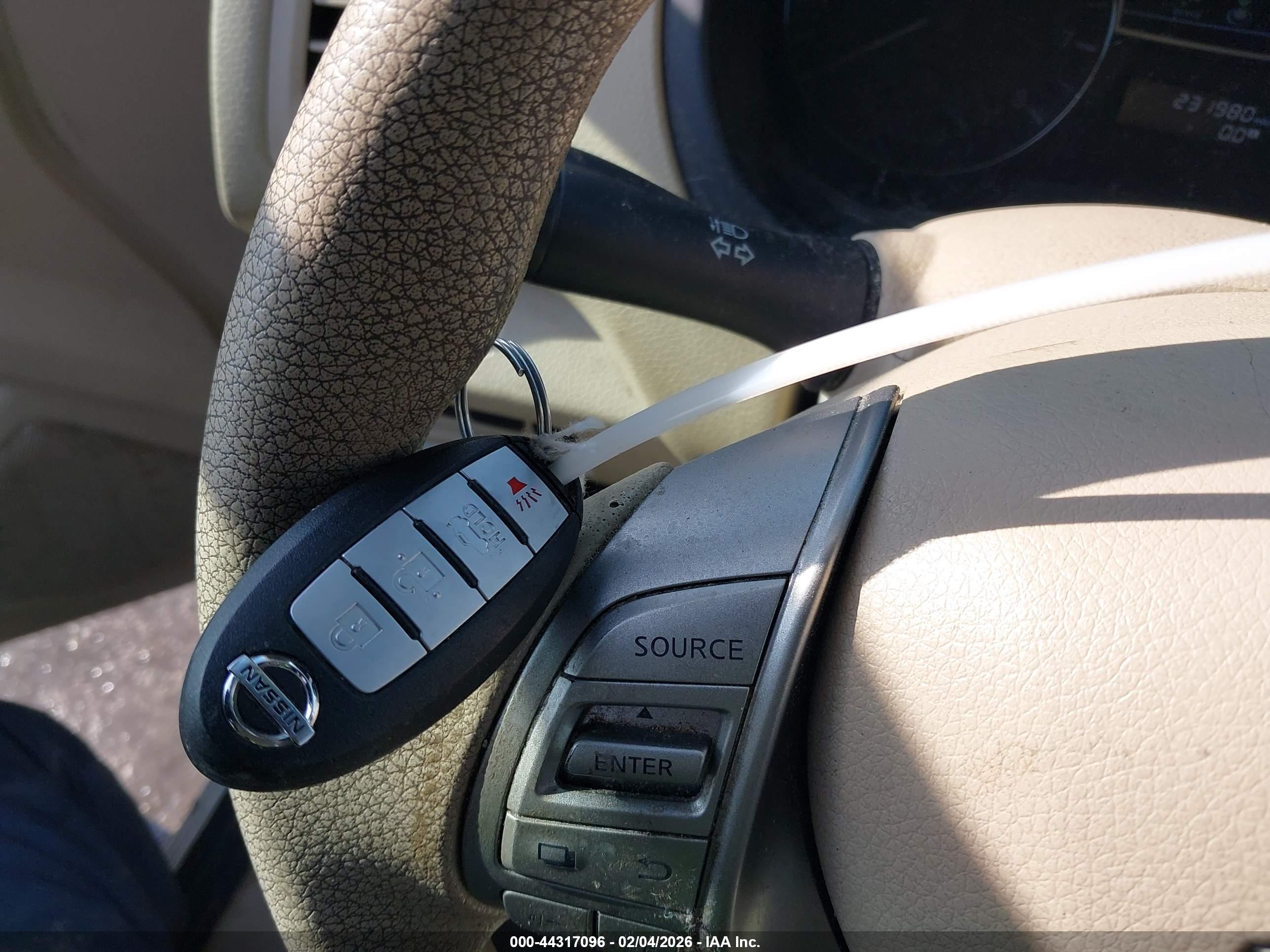 NISSAN ALTIMA image 11