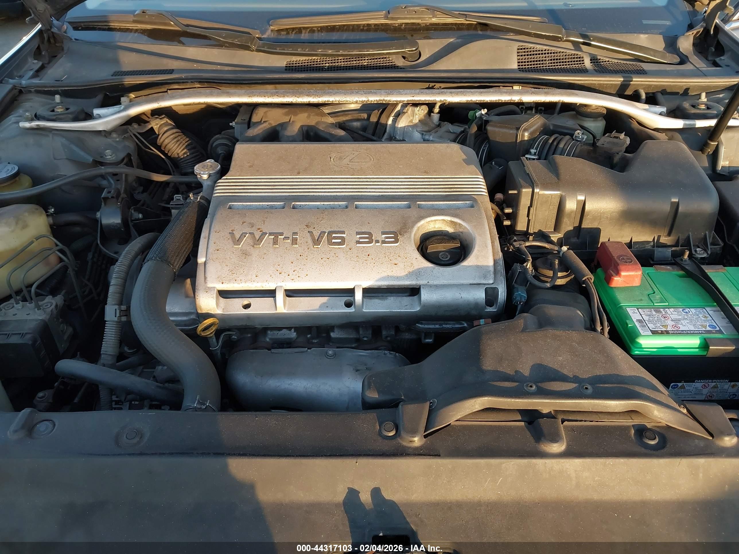 LEXUS ES image 10