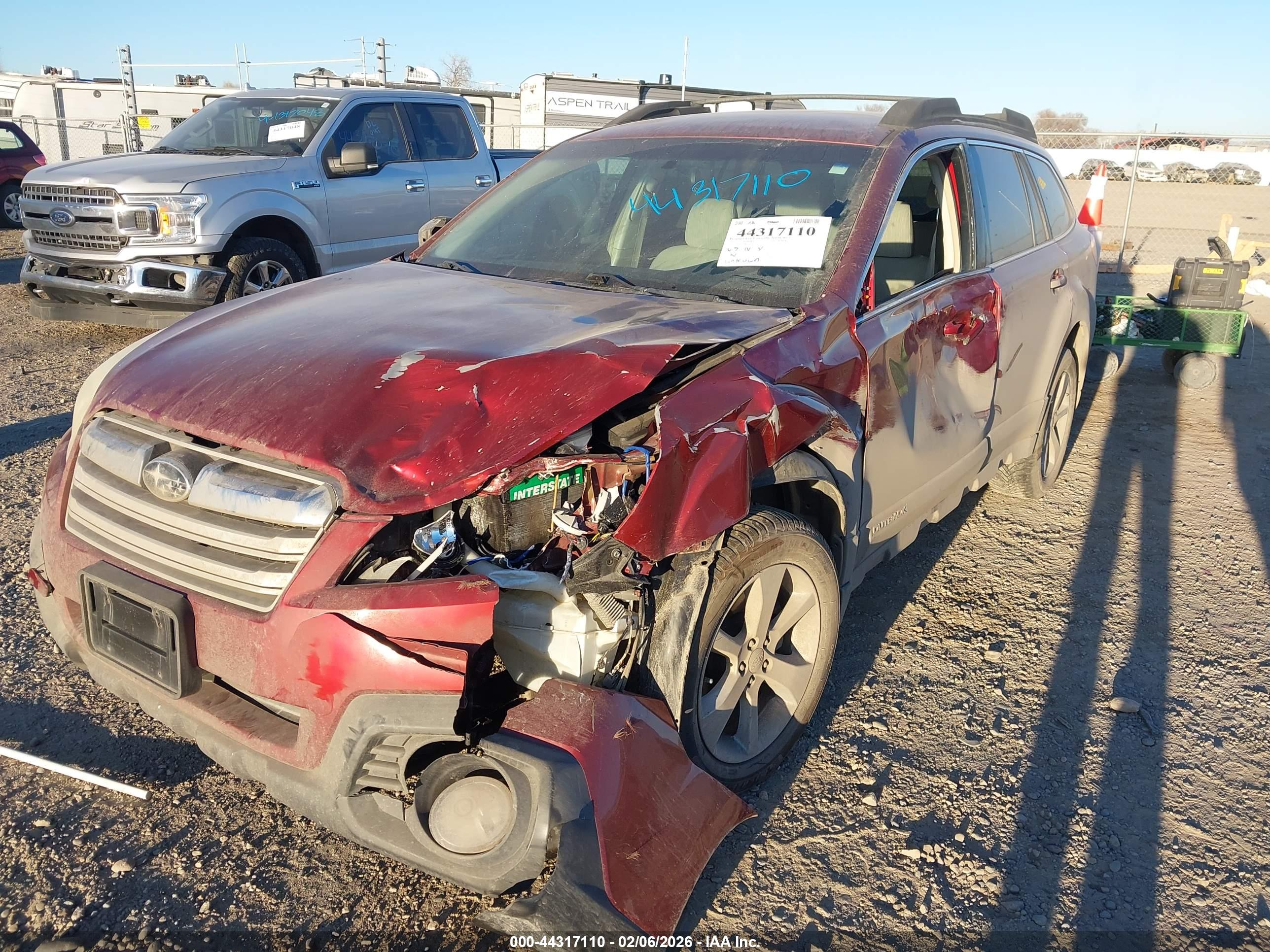 SUBARU OUTBACK image 6