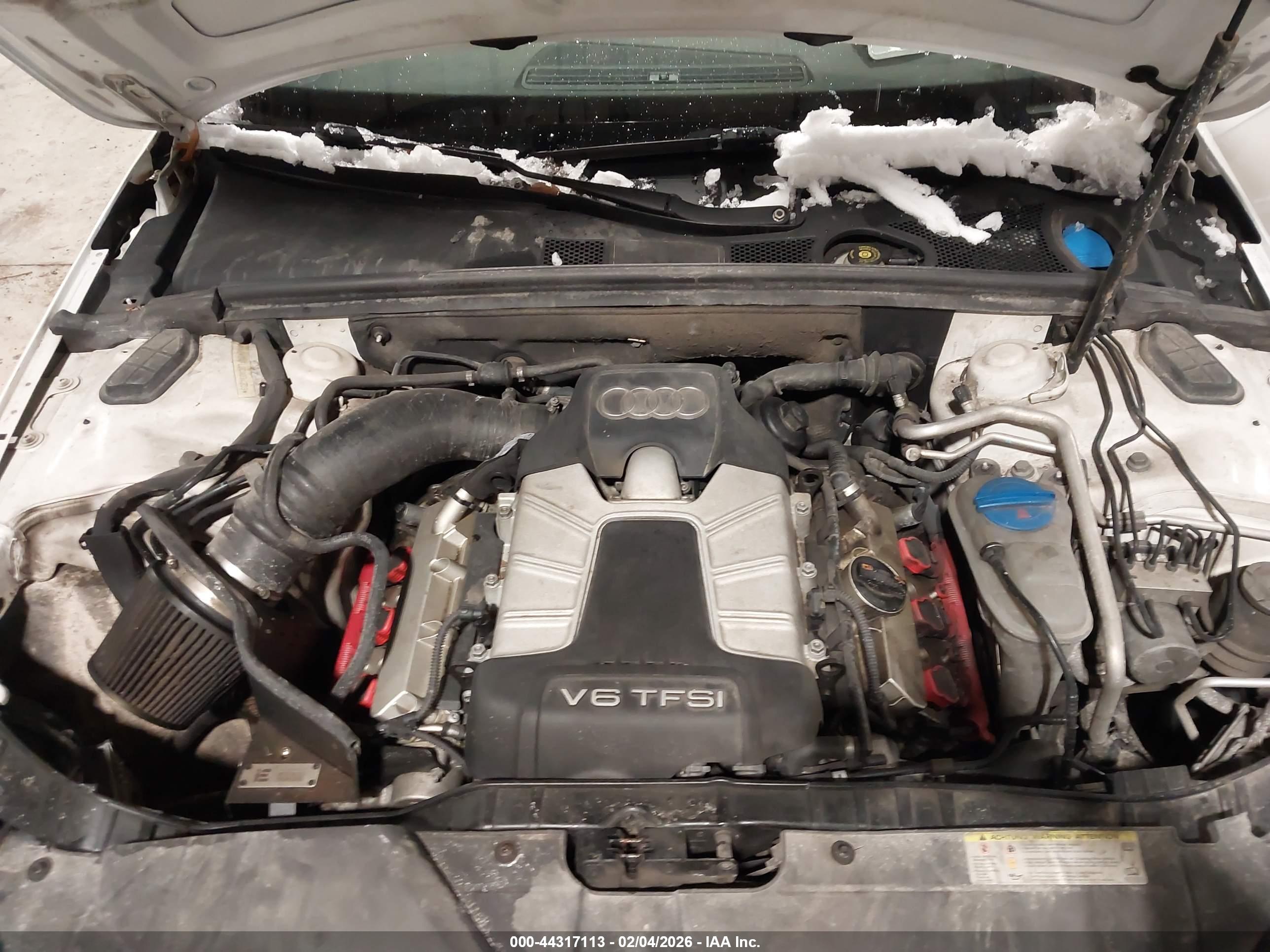 AUDI S4 image 10