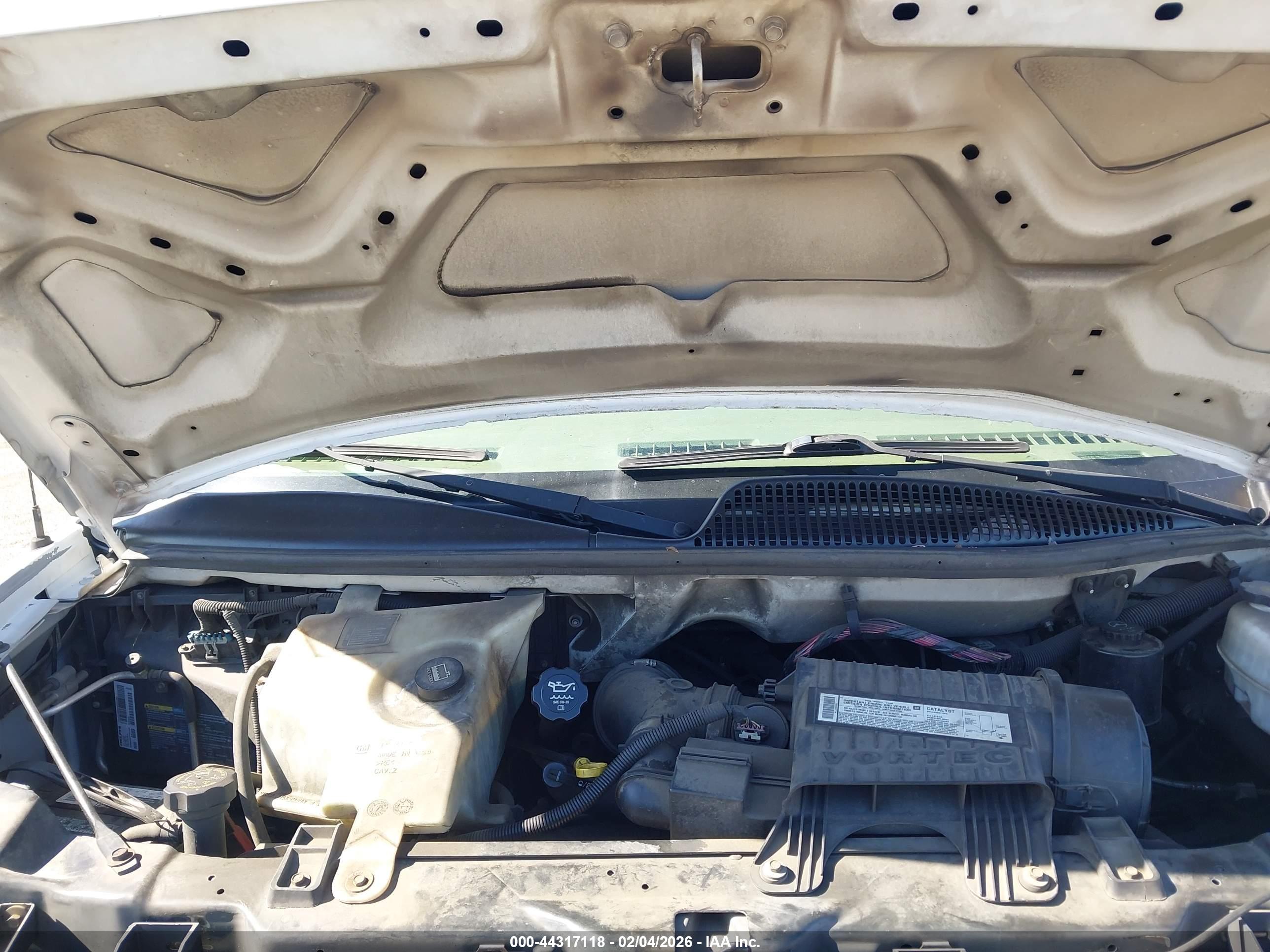 CHEVROLET EXPRESS image 10