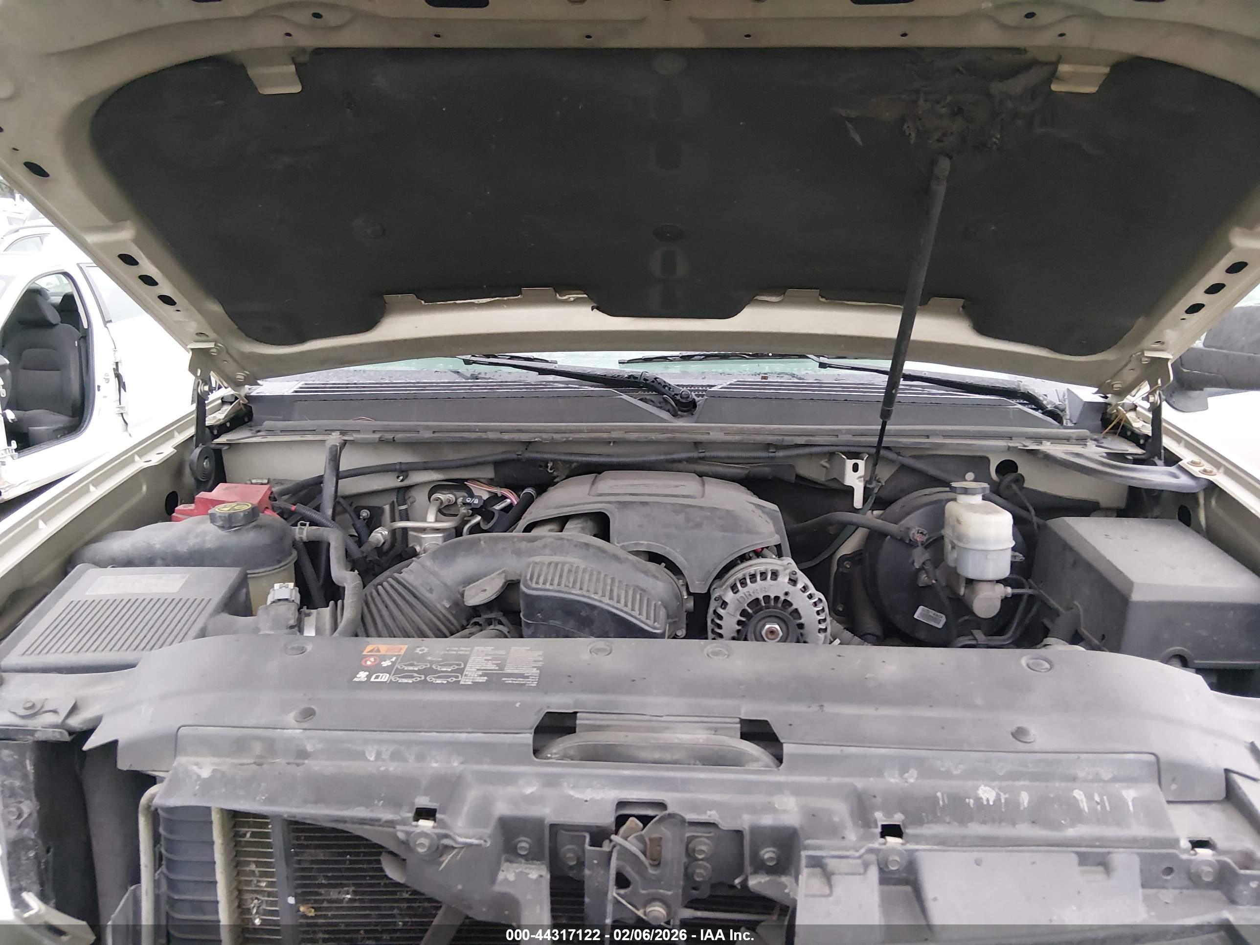GMC YUKON image 10