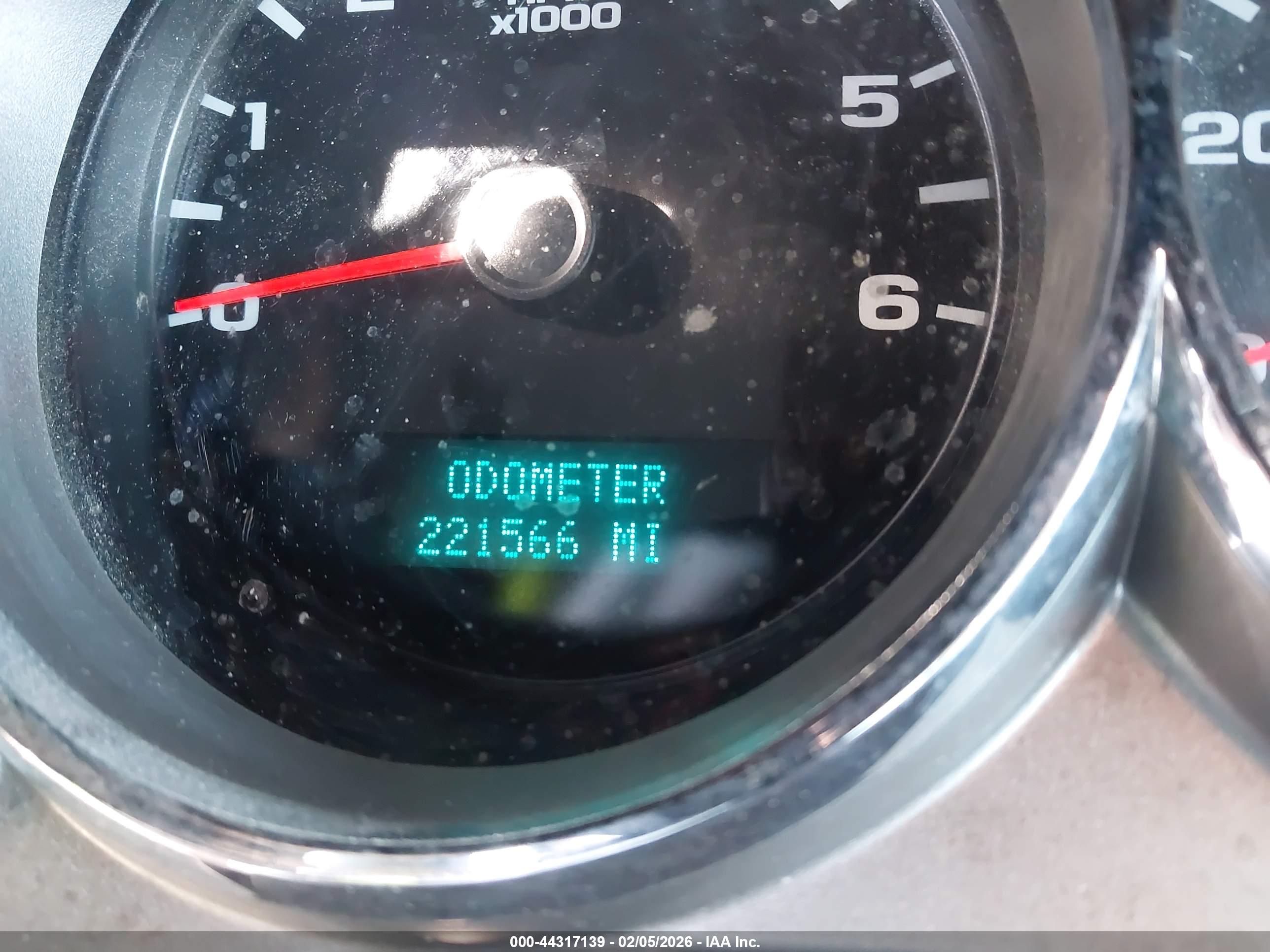GMC SIERRA image 7
