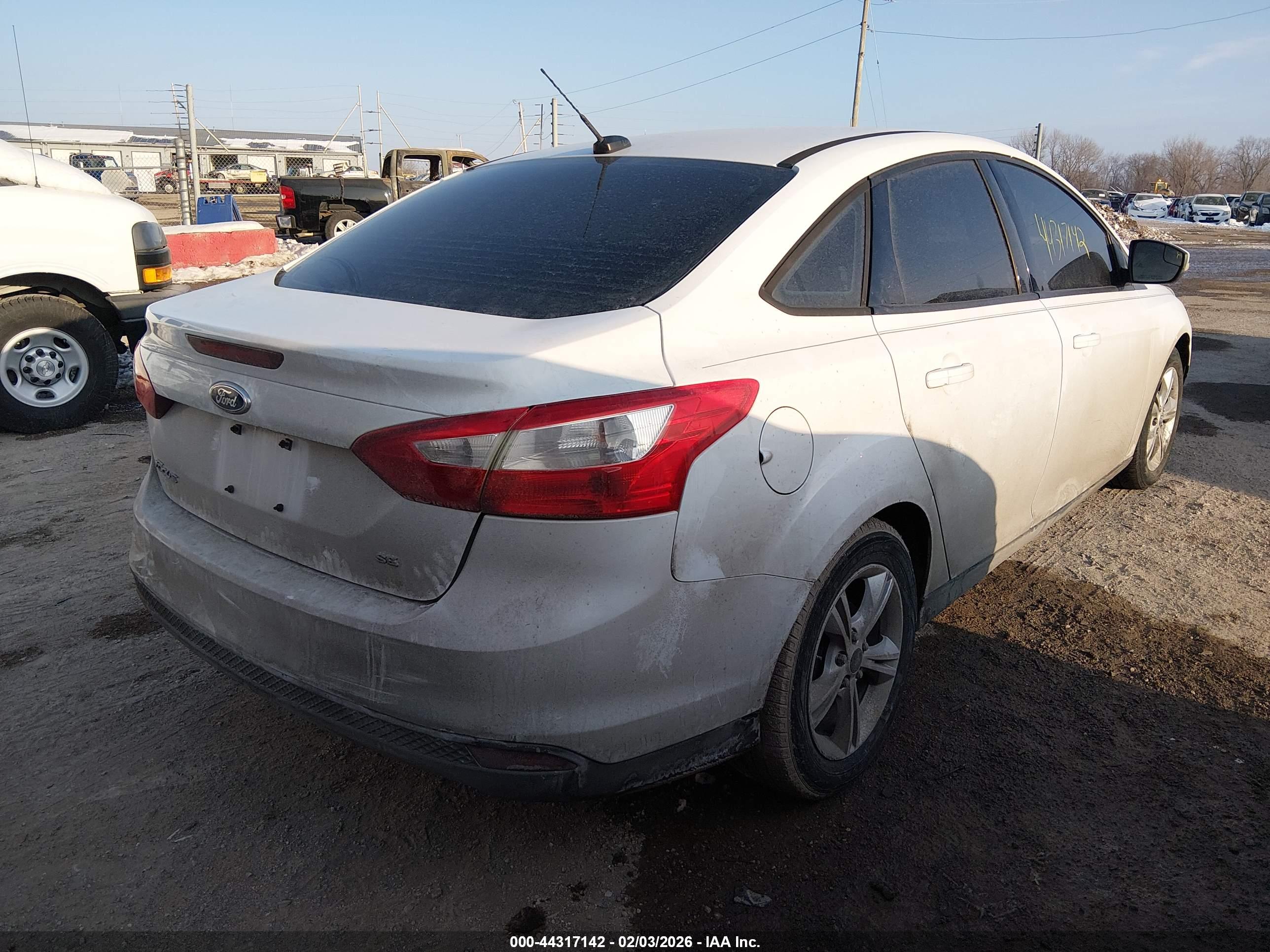 FORD FOCUS image 4