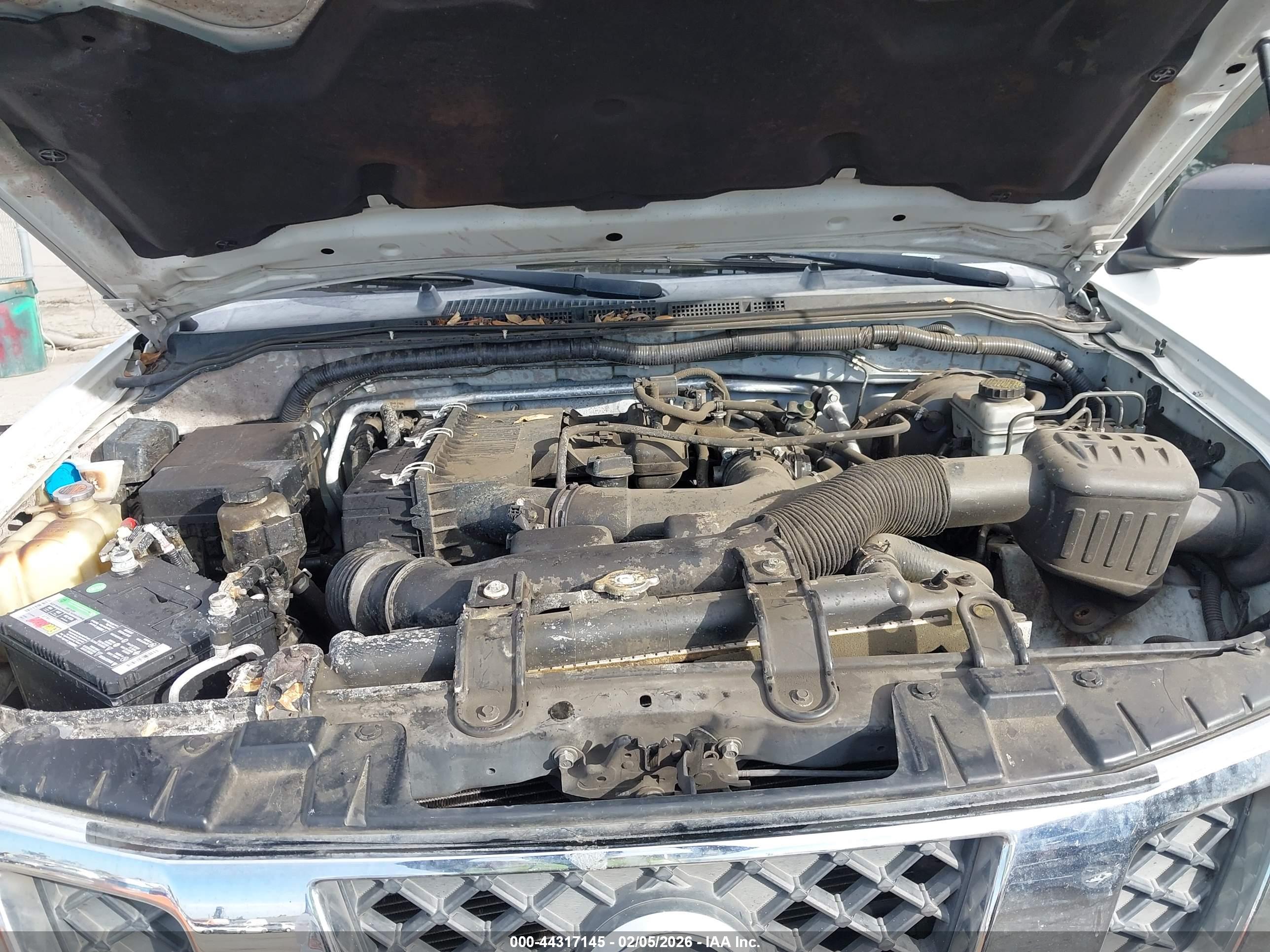 NISSAN FRONTIER image 10
