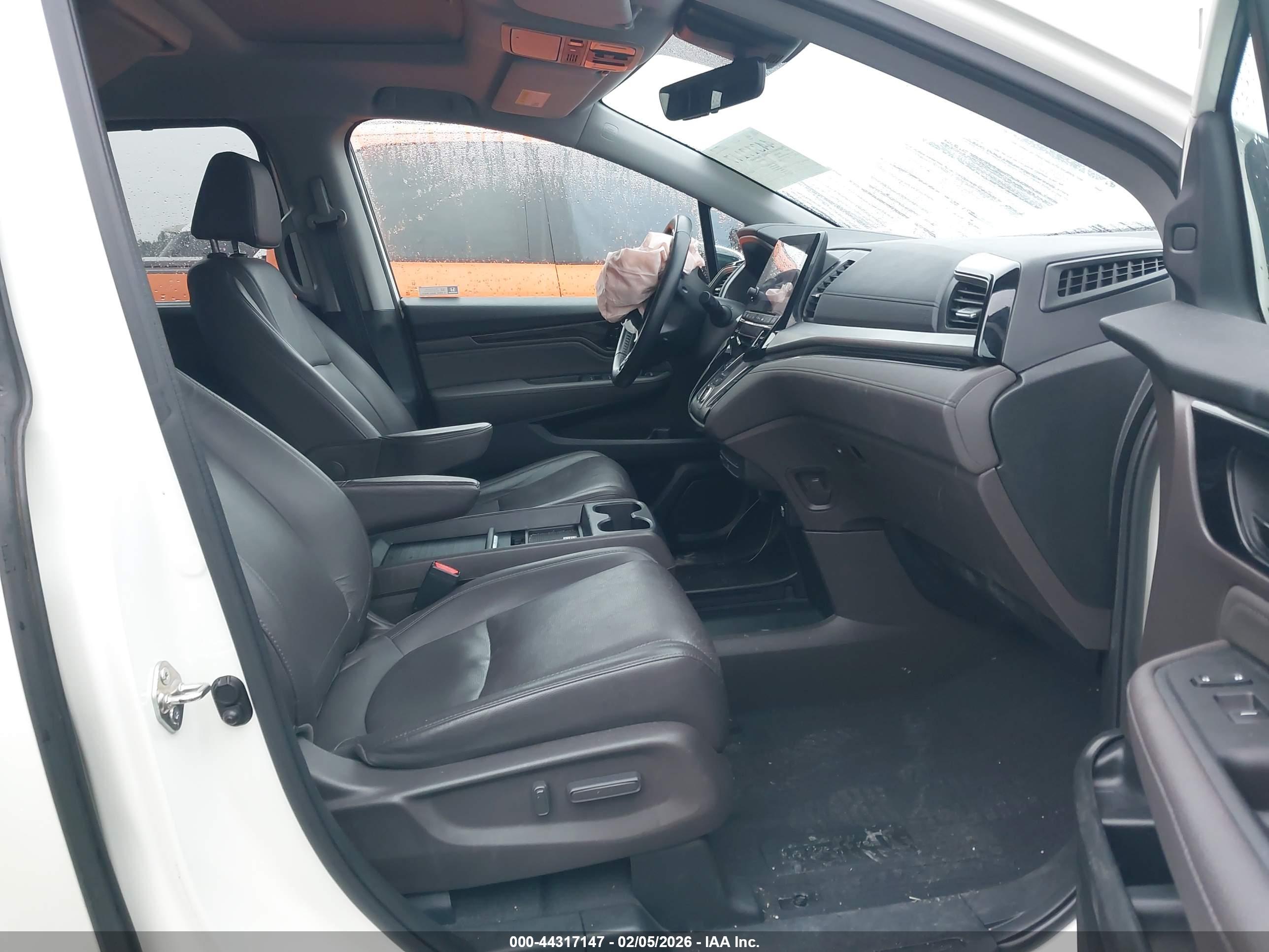 HONDA ODYSSEY image 5