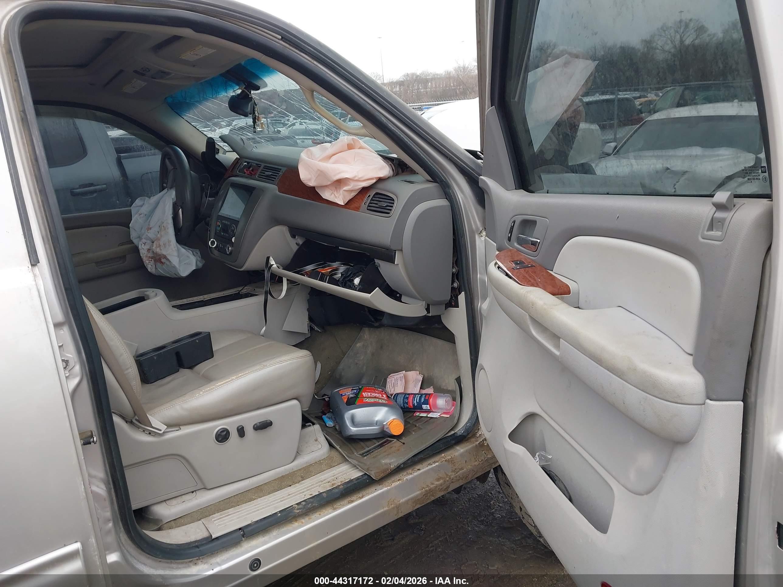 GMC SIERRA image 5