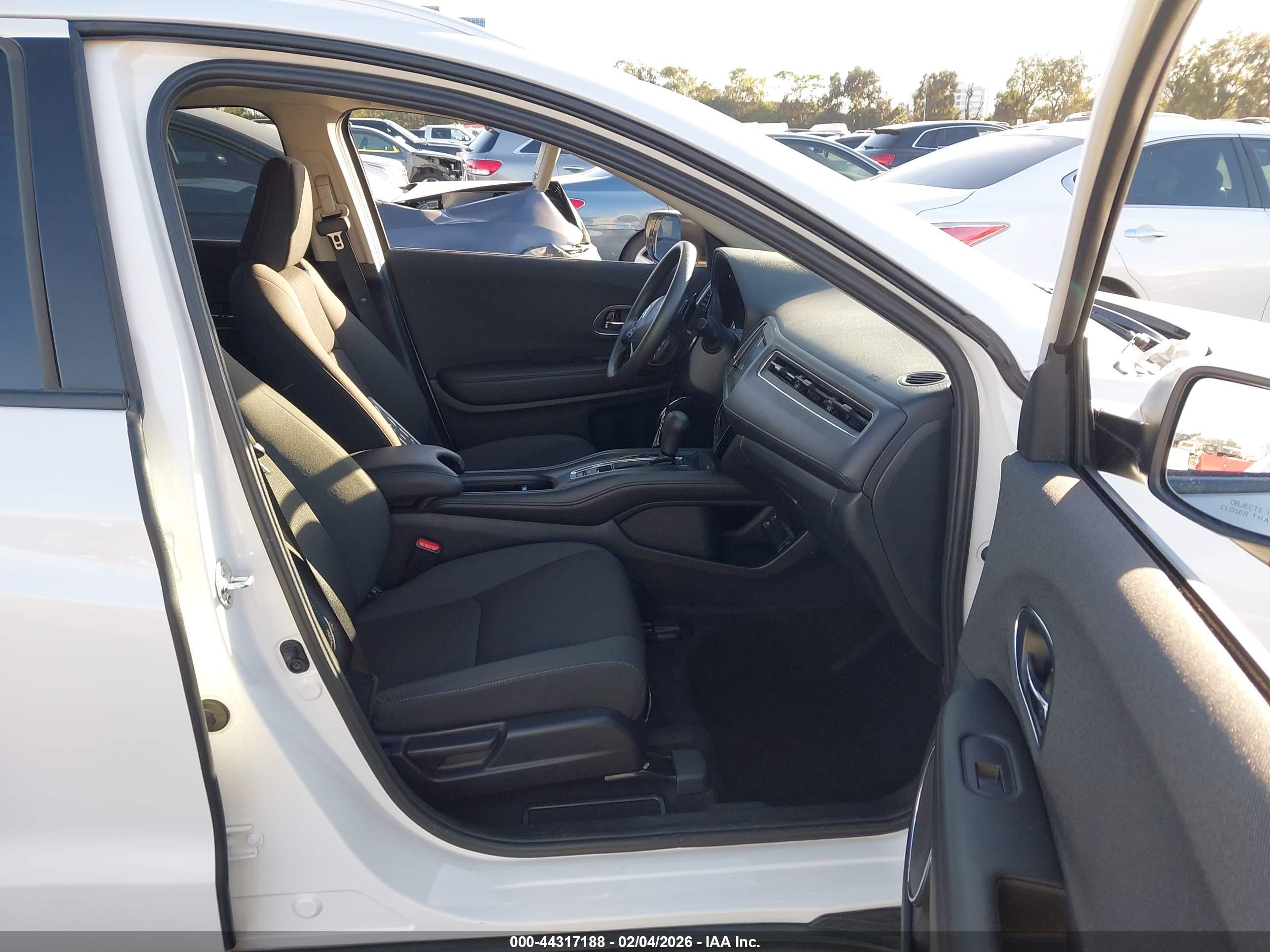 HONDA HR-V image 5