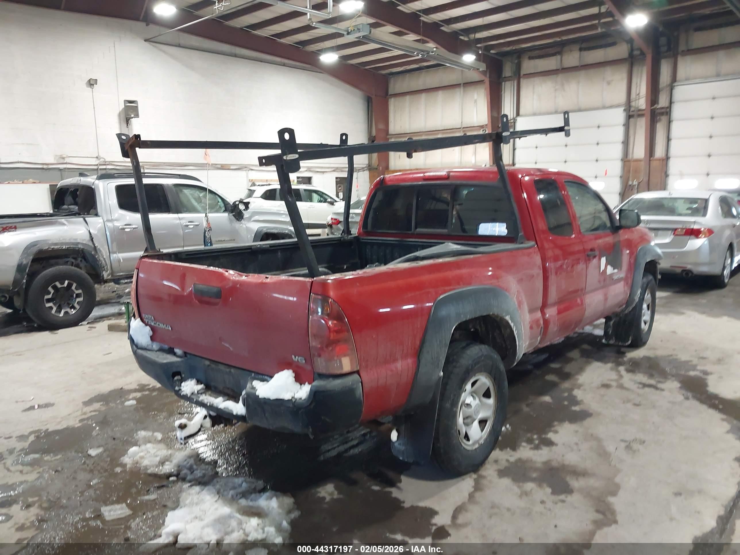 TOYOTA TACOMA image 4
