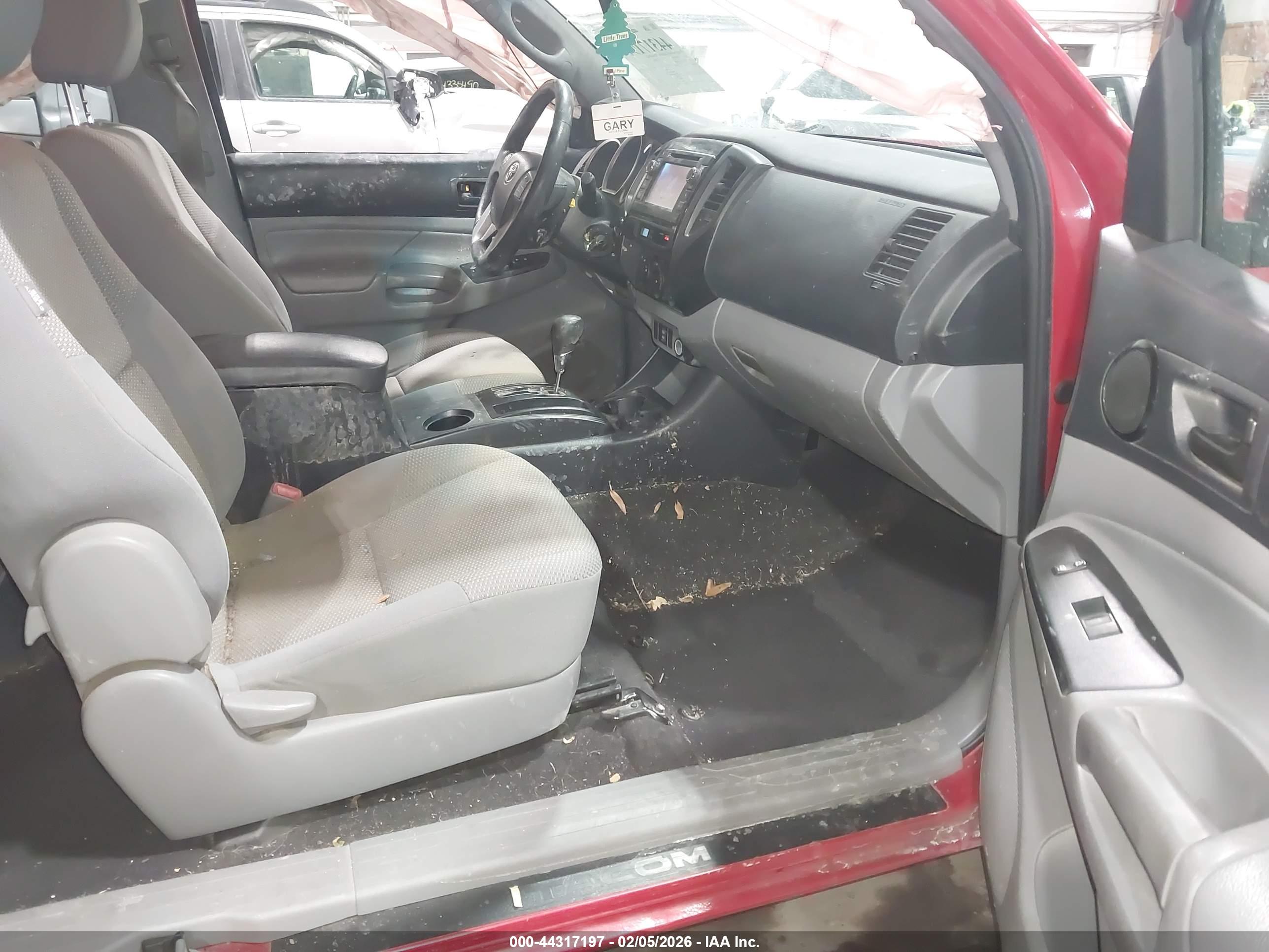 TOYOTA TACOMA image 5