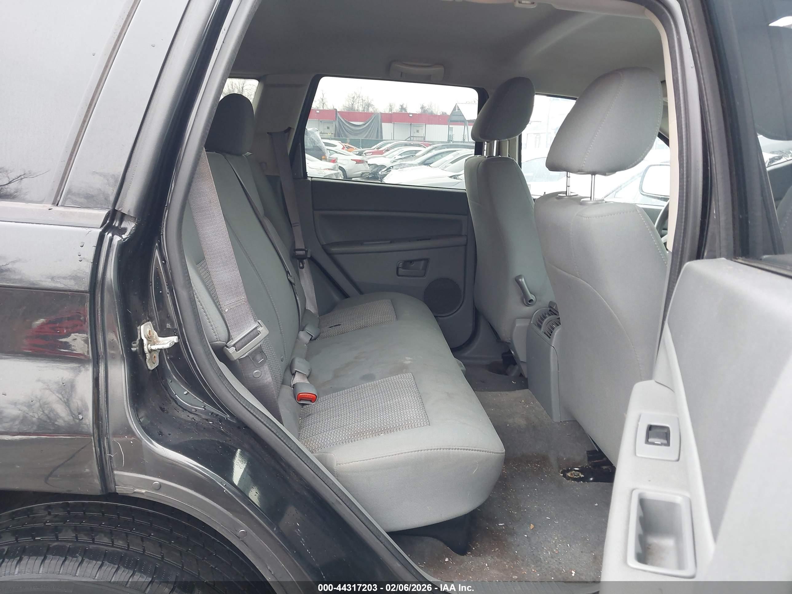 JEEP GRAND image 8