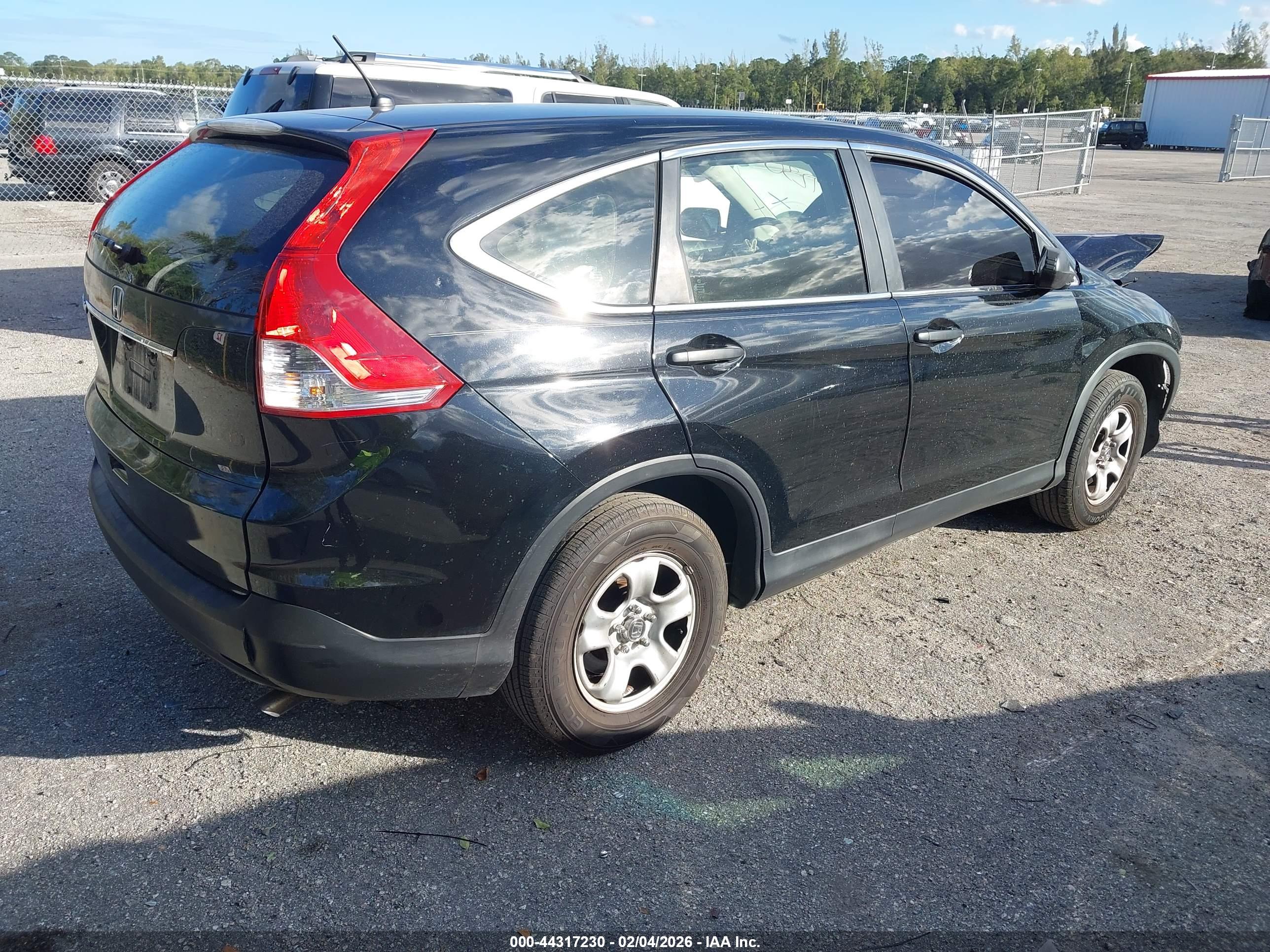 HONDA CR-V image 4