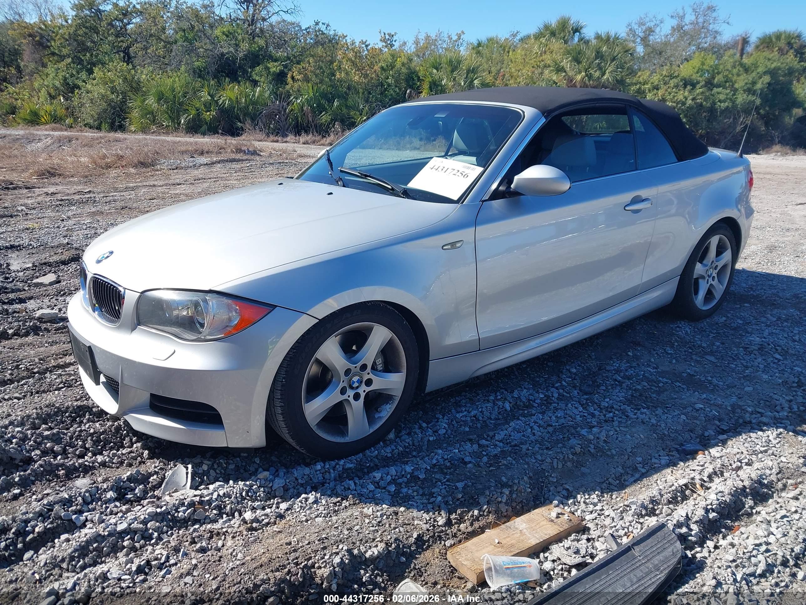 BMW 135I image 2