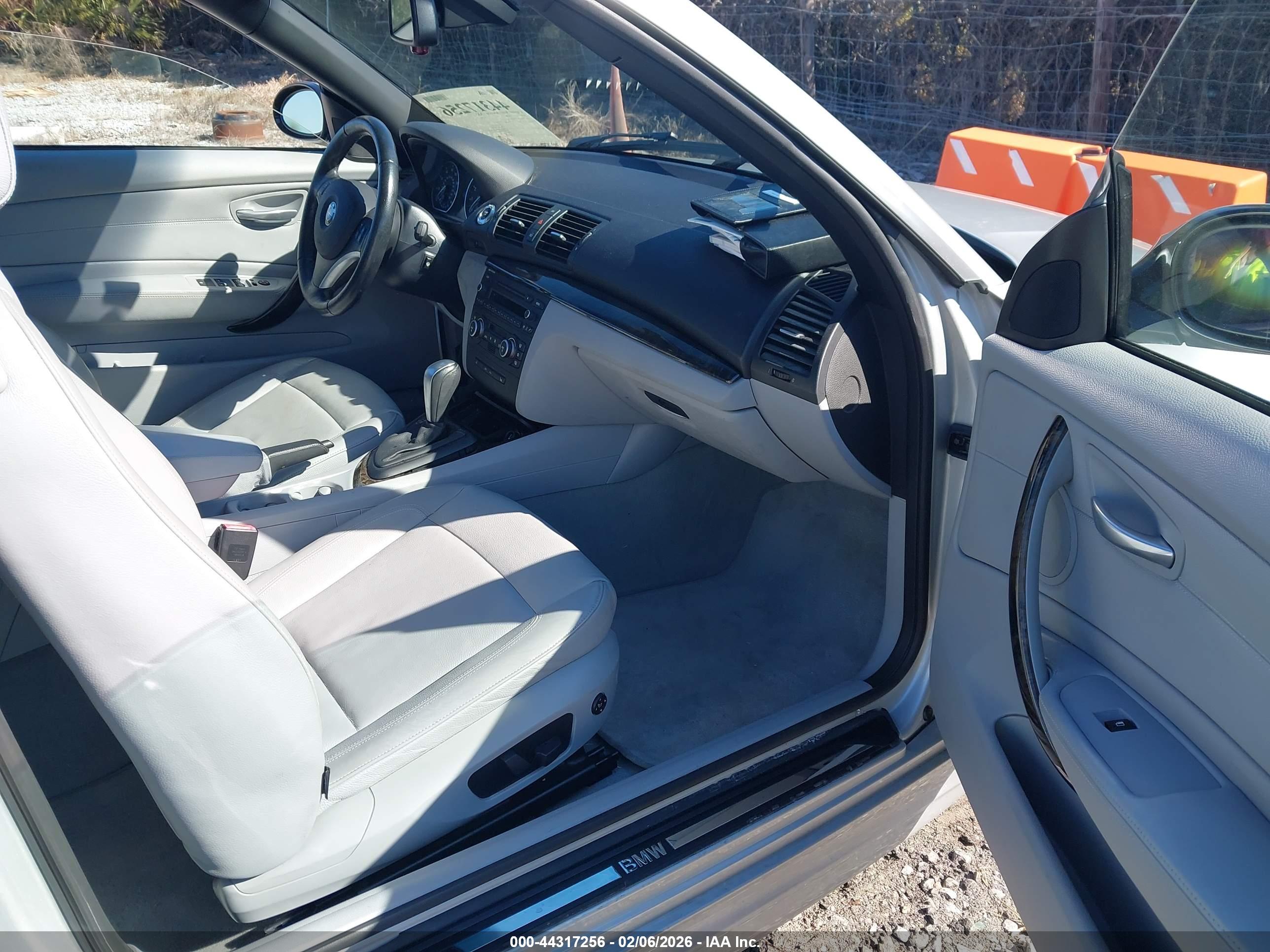 BMW 135I image 5