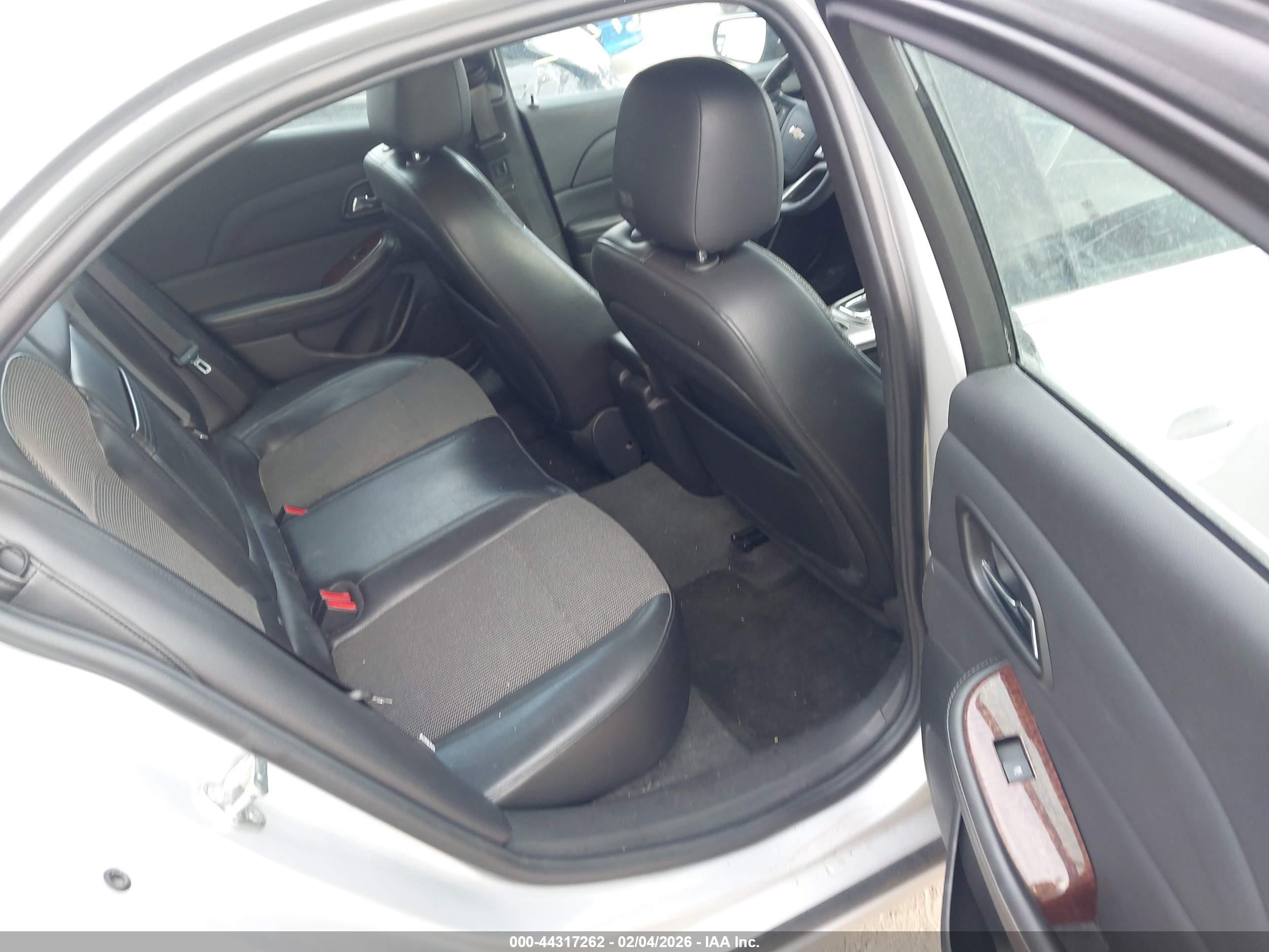 CHEVROLET MALIBU image 8
