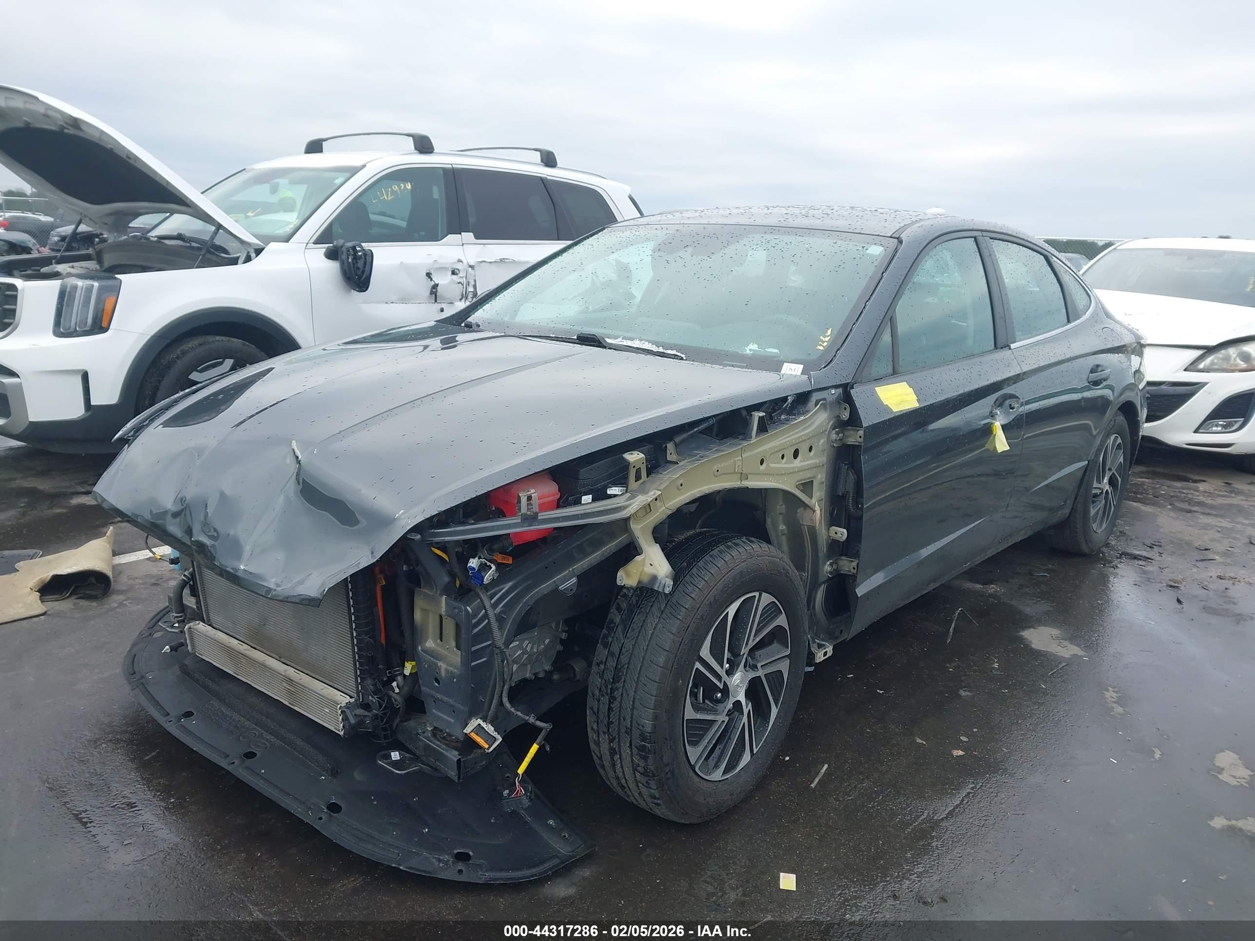 HYUNDAI SONATA image 2
