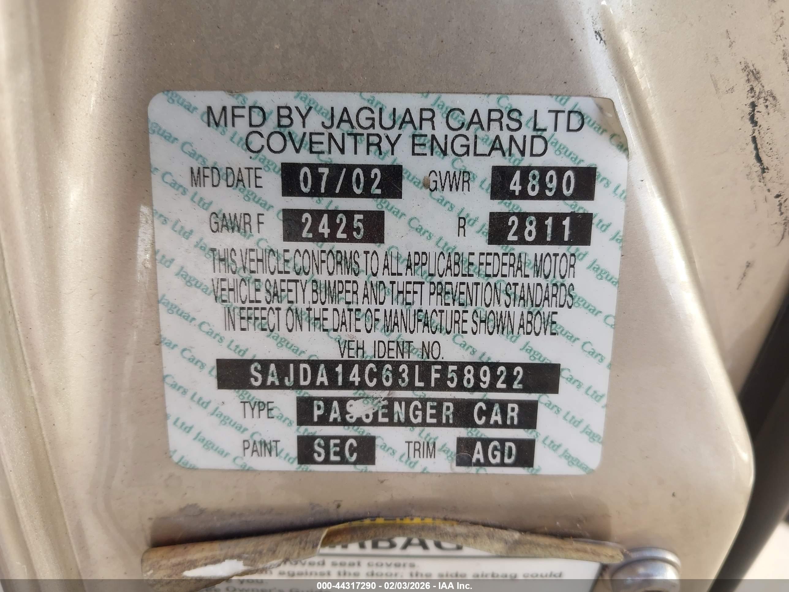 JAGUAR XJ image 9