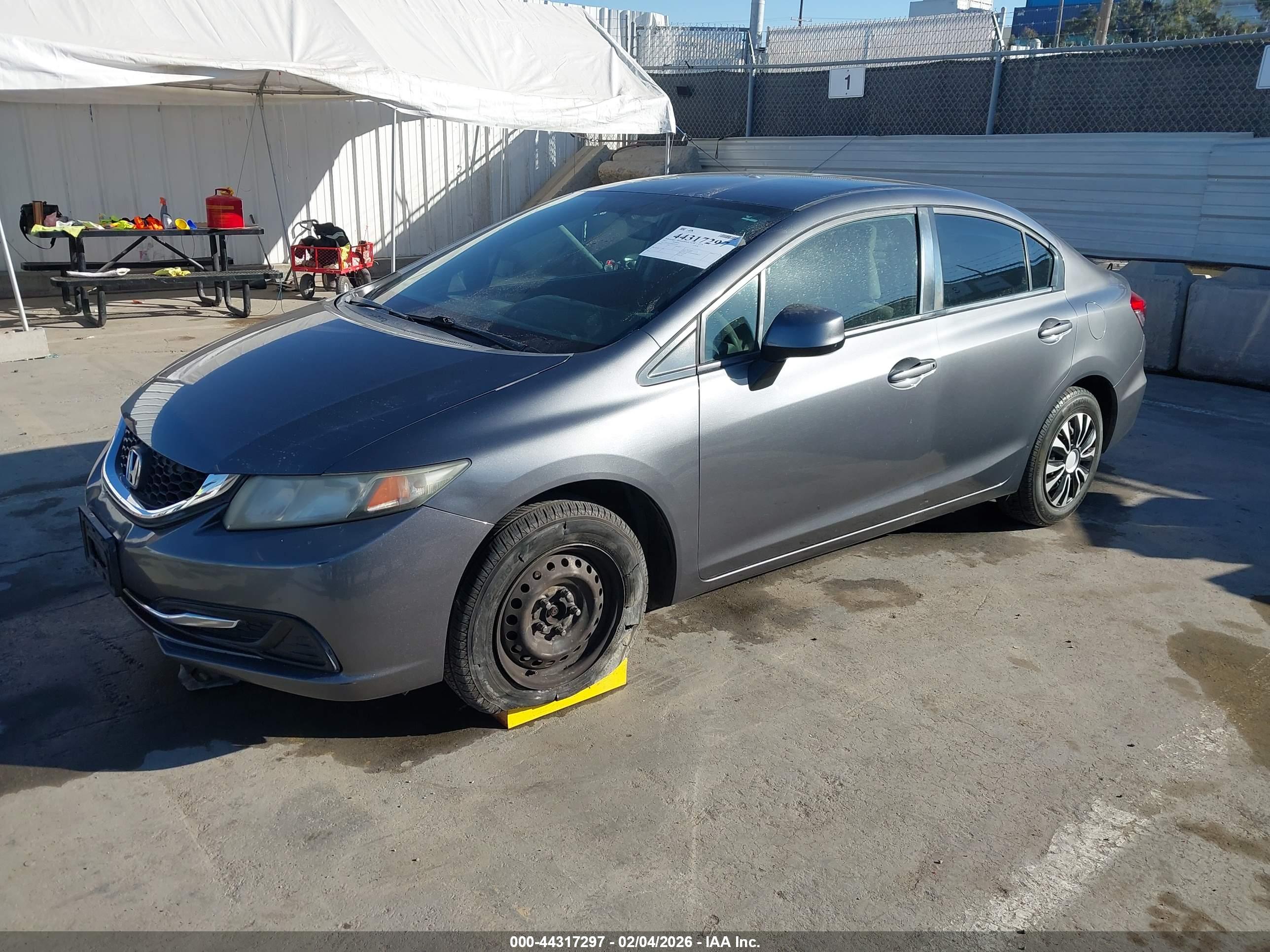 HONDA CIVIC image 2
