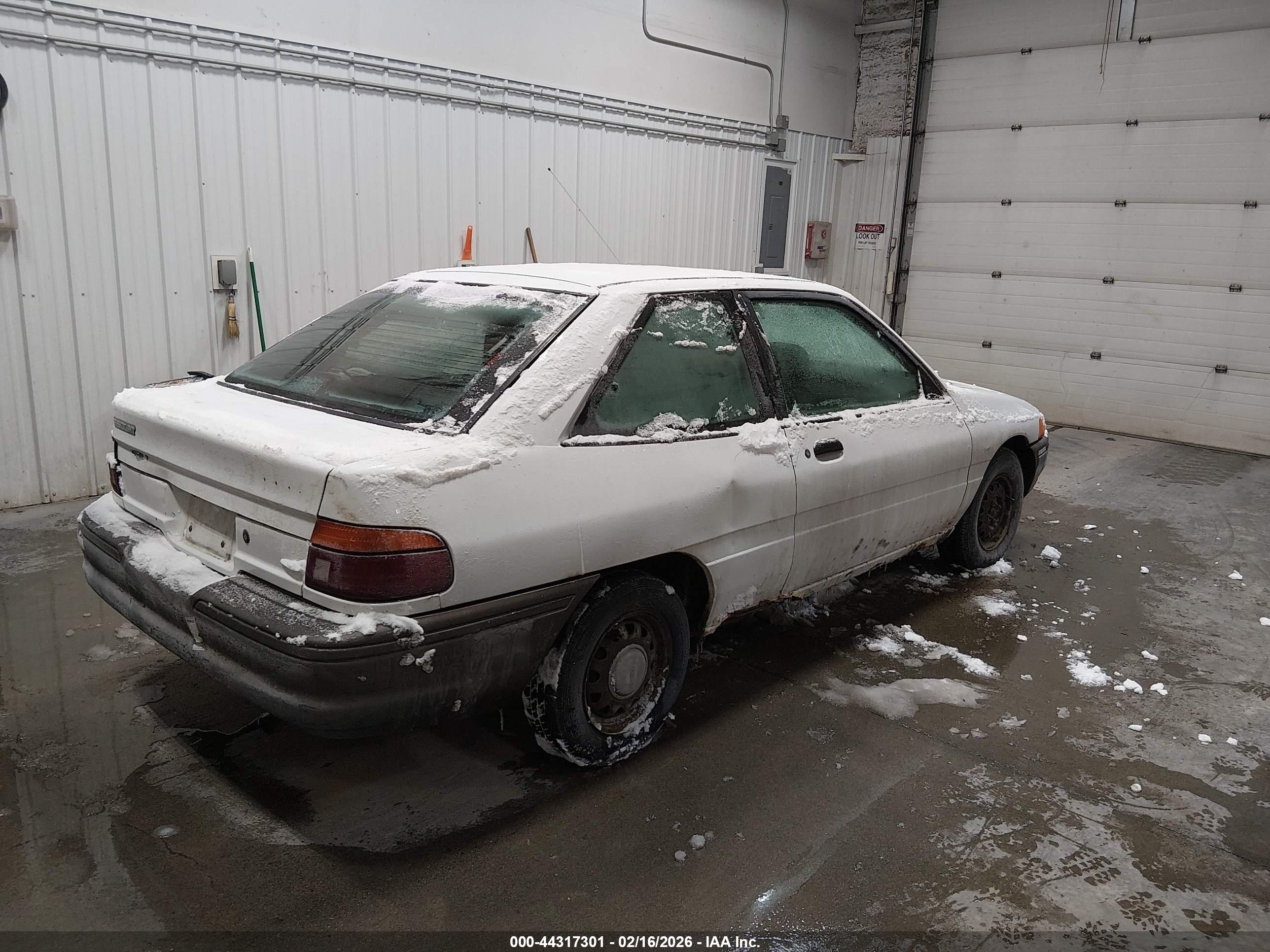 FORD ESCORT image 4