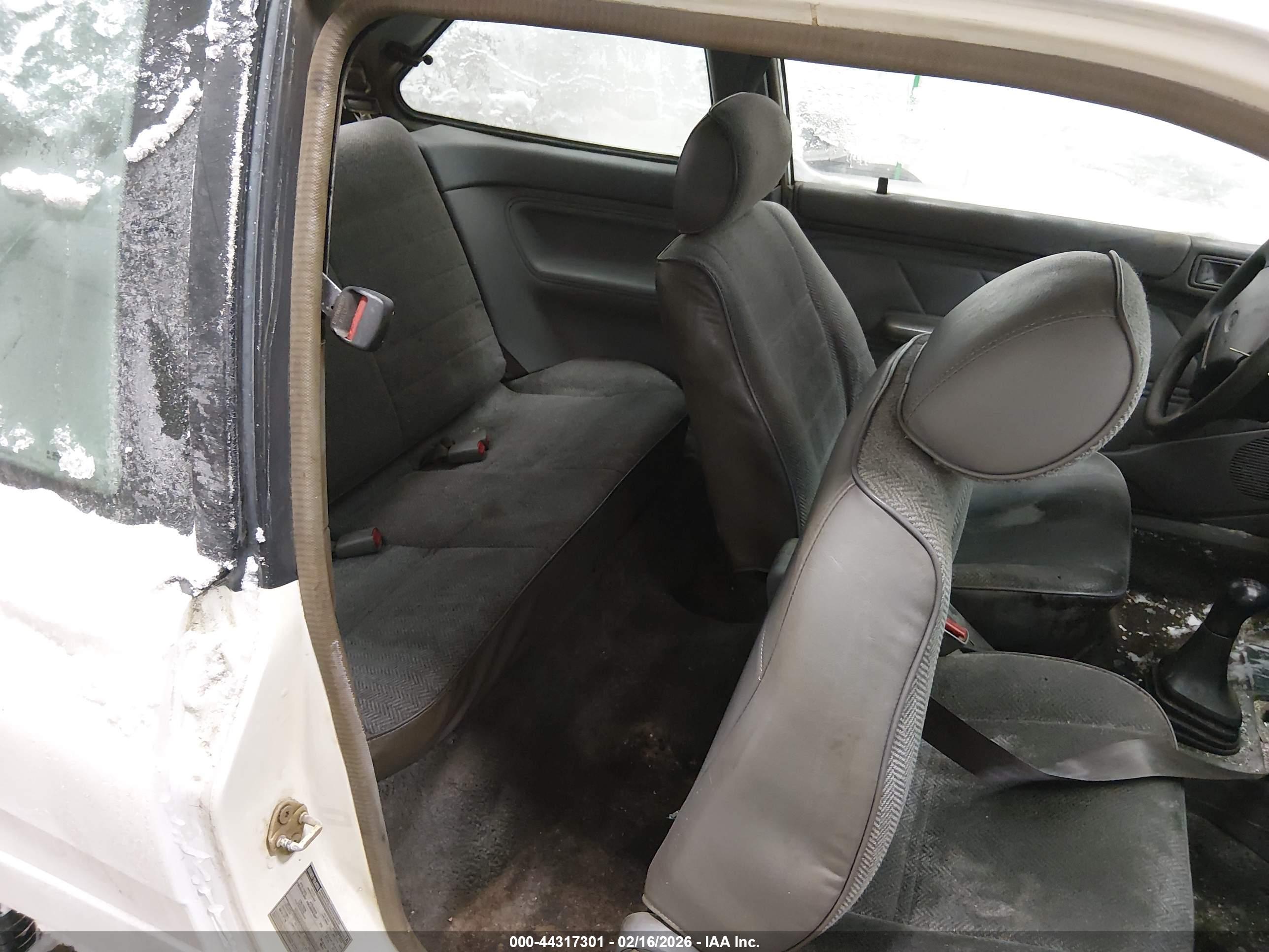 FORD ESCORT image 8