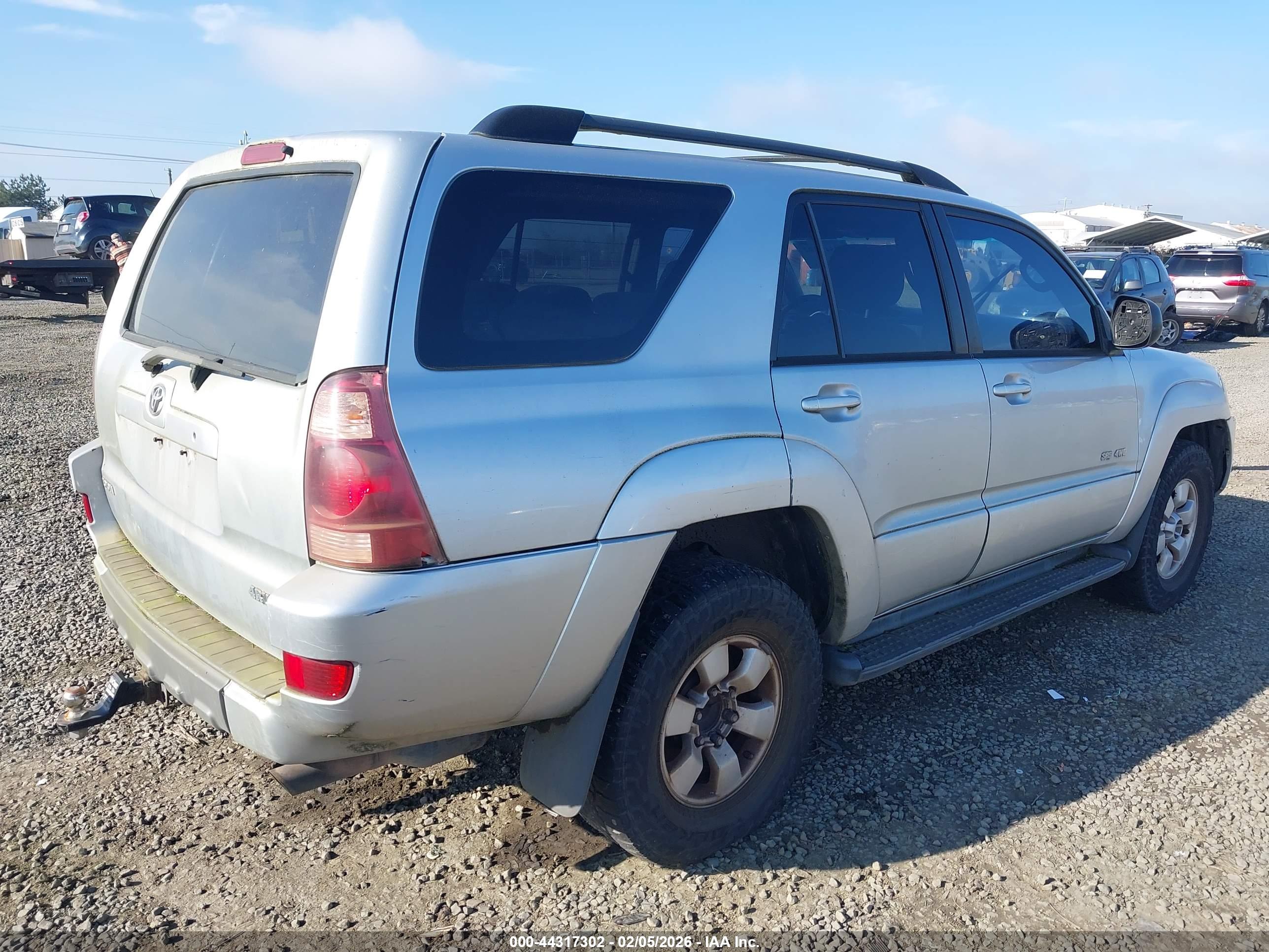 TOYOTA 4RUNNER image 4