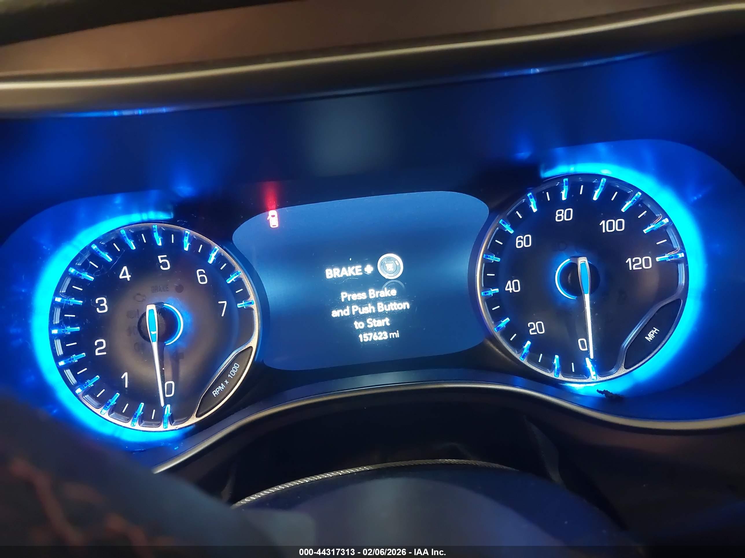 CHRYSLER PACIFICA image 7