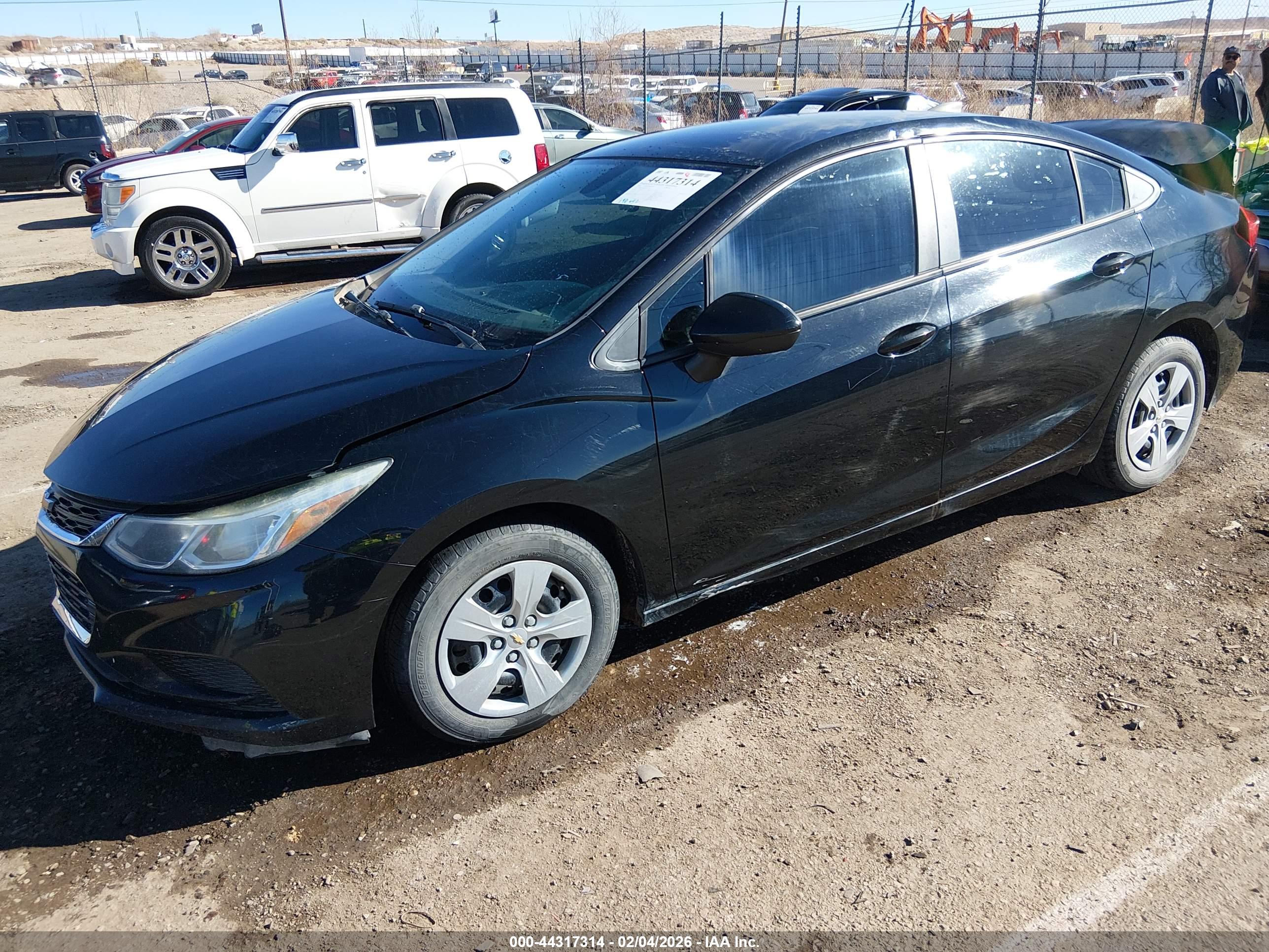 CHEVROLET CRUZE image 2