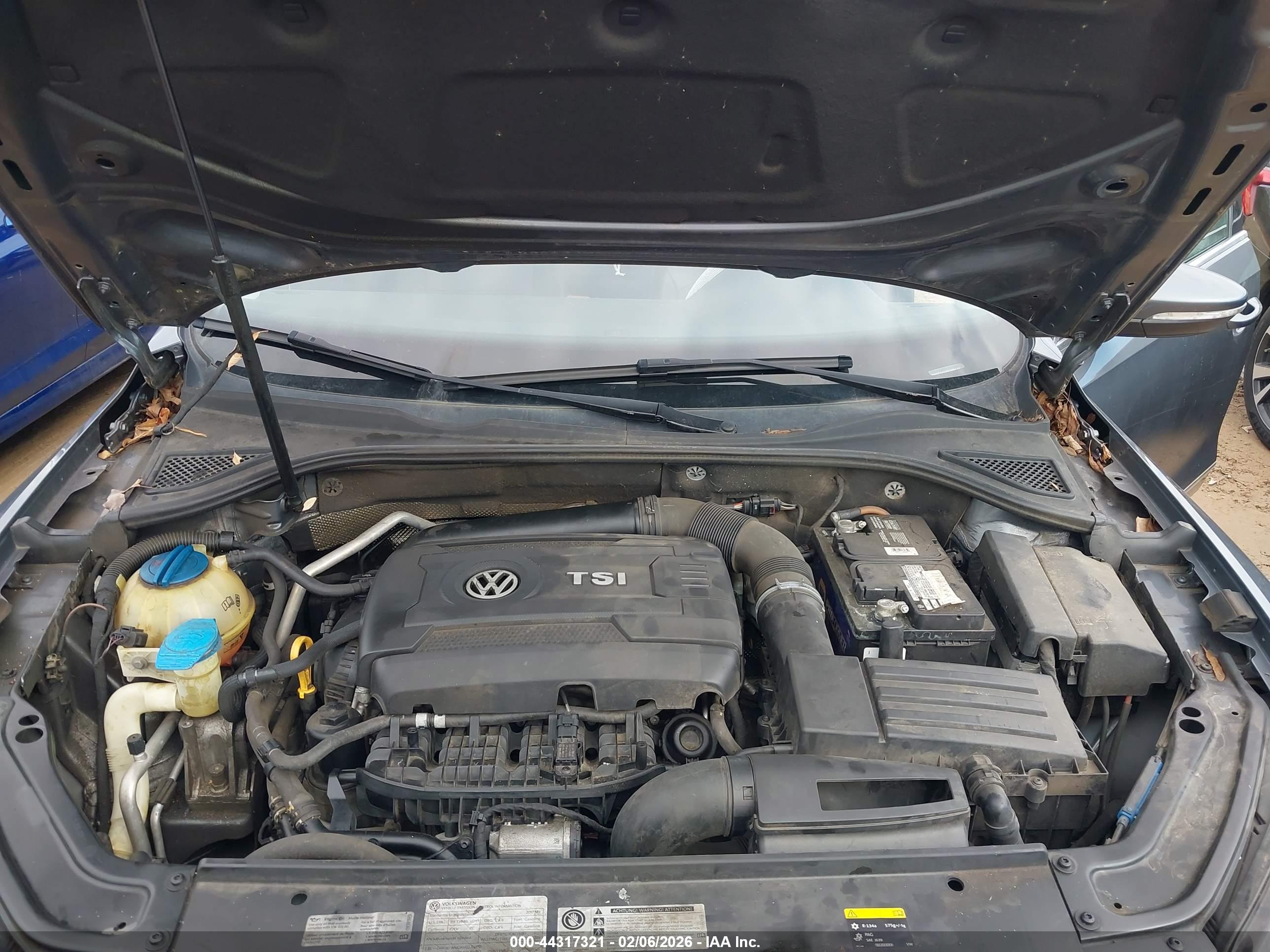 VOLKSWAGEN PASSAT image 10