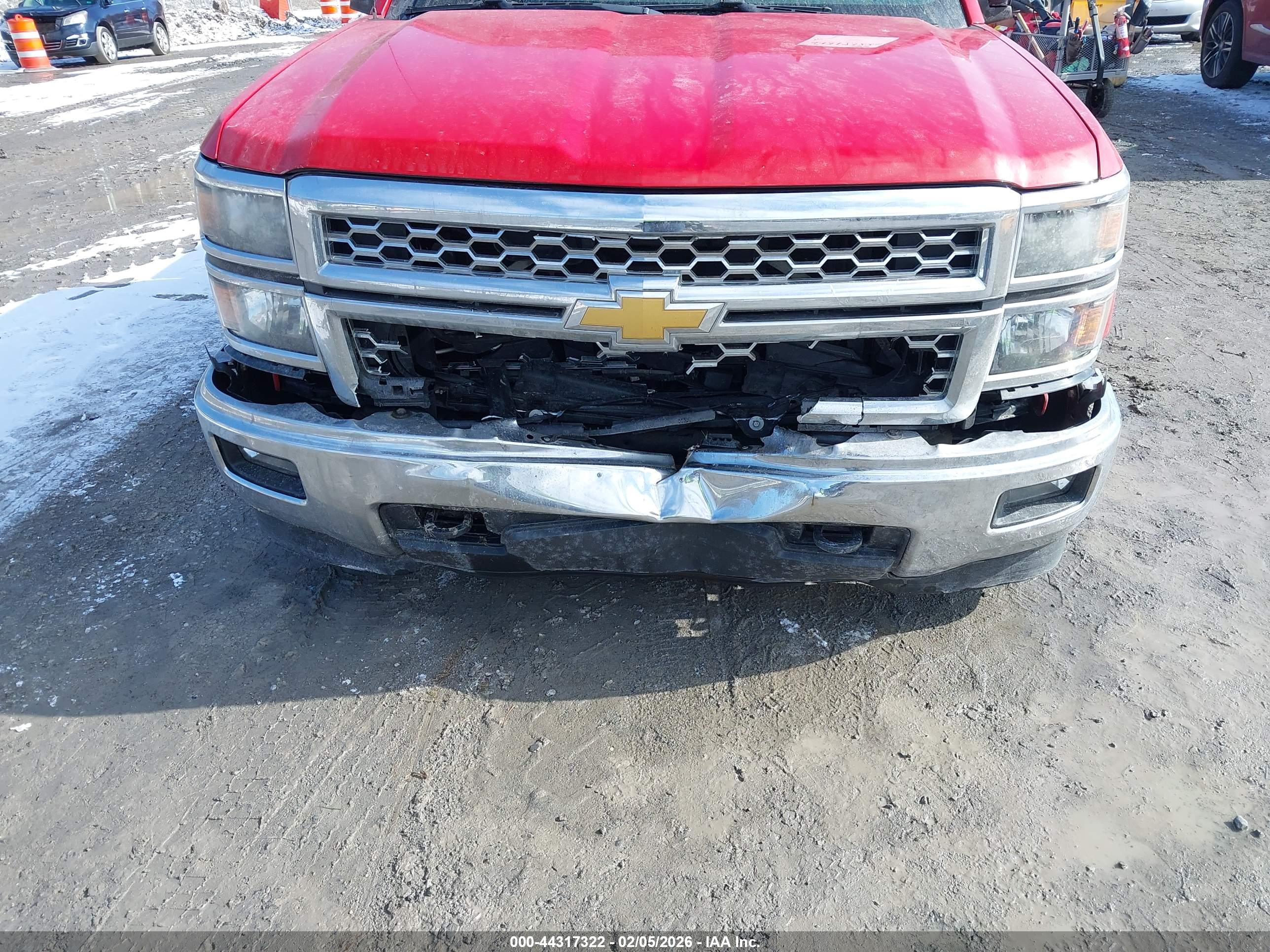 CHEVROLET SILVERADO image 6
