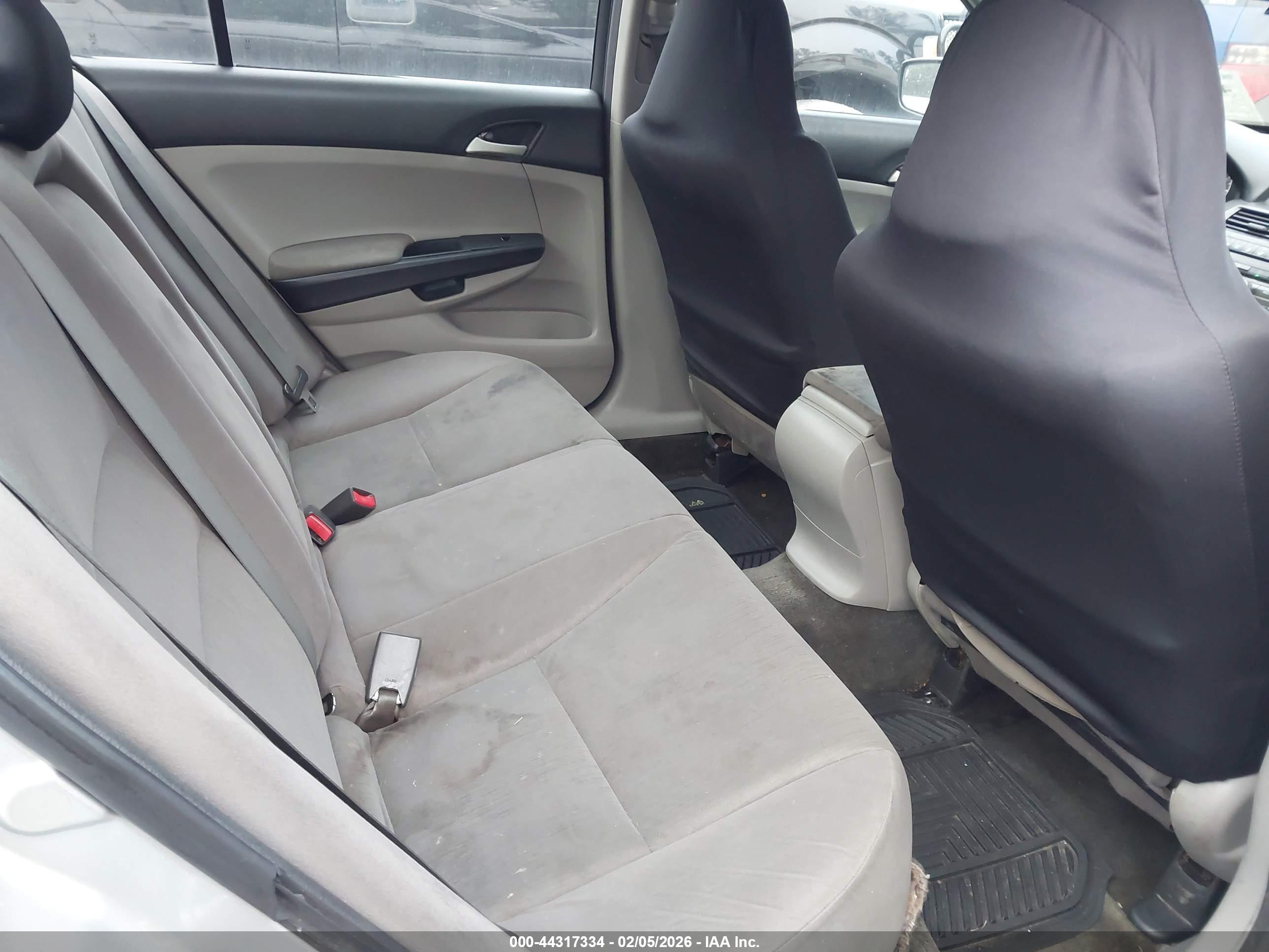 HONDA ACCORD image 8